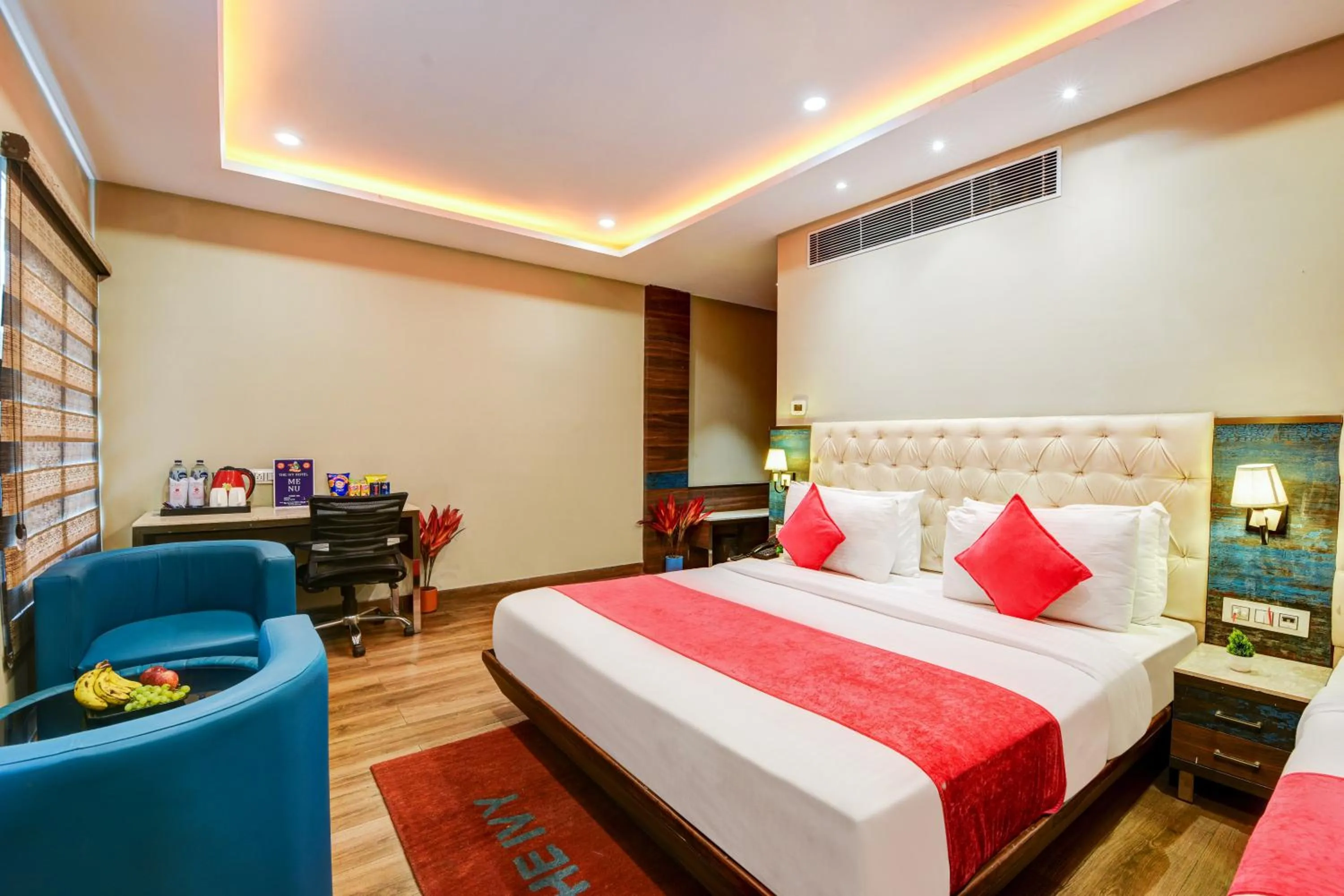 Bedroom, Bed in The IVY Grand Hotel - 5 Minutes from Connaught Place and New Delhi Railway Station With Free Secured Parking