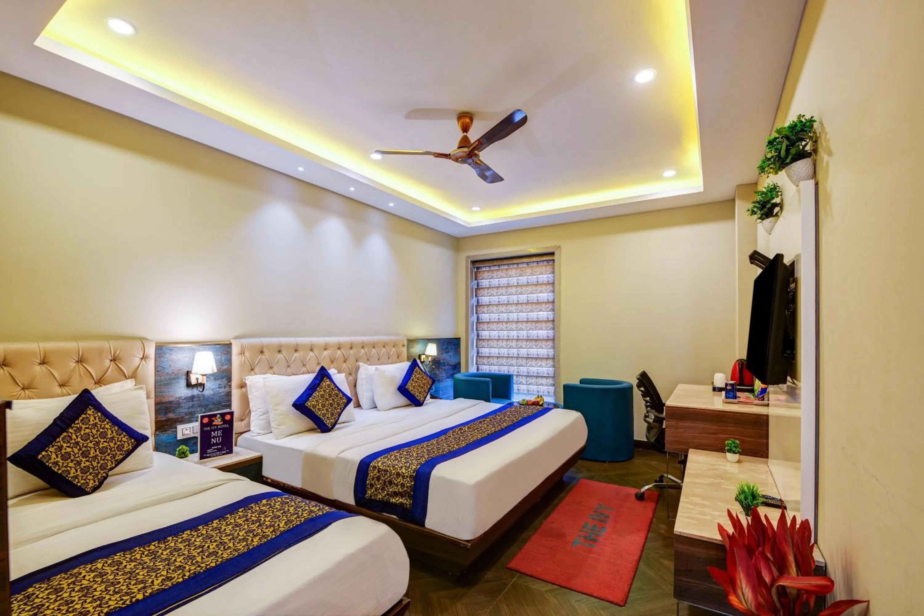 Bed in The IVY Grand Hotel - 5 Minutes from Connaught Place and New Delhi Railway Station With Free Secured Parking