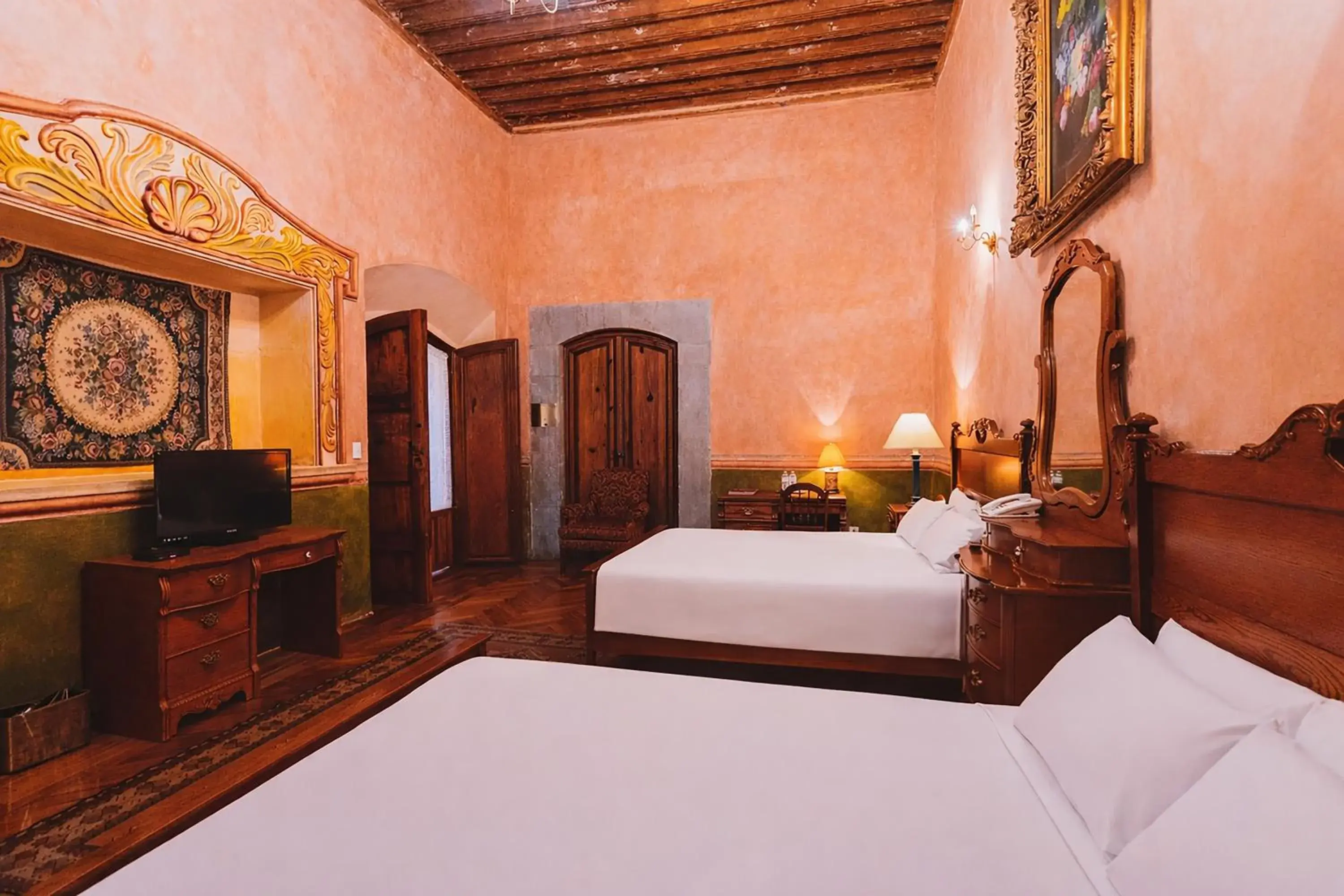 Photo of the whole room, Bed in La Casa de la Marquesa Photo of the whole room, Bed in La Casa de la Marquesa
