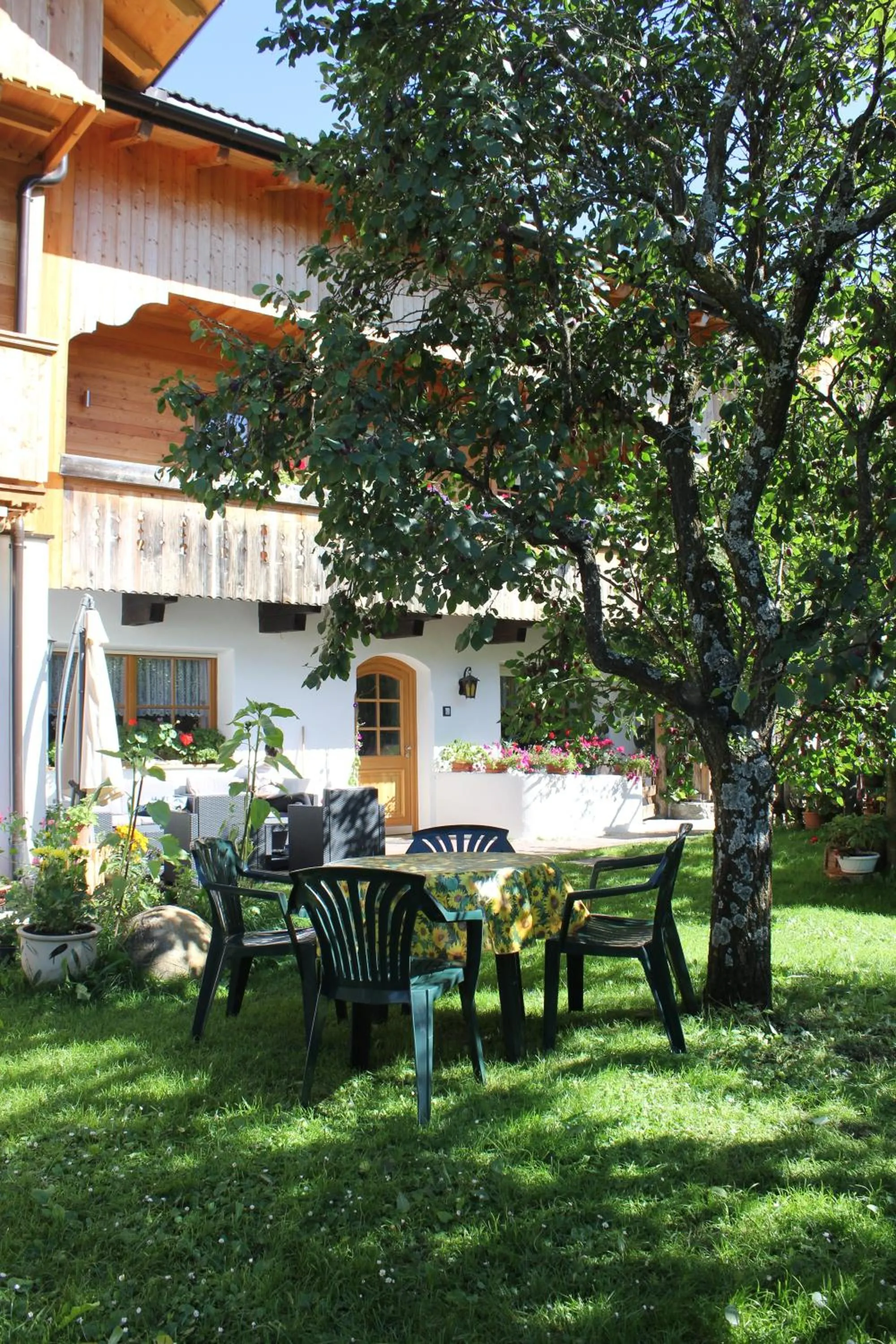 Summer in B&B Ciasa Brüscia