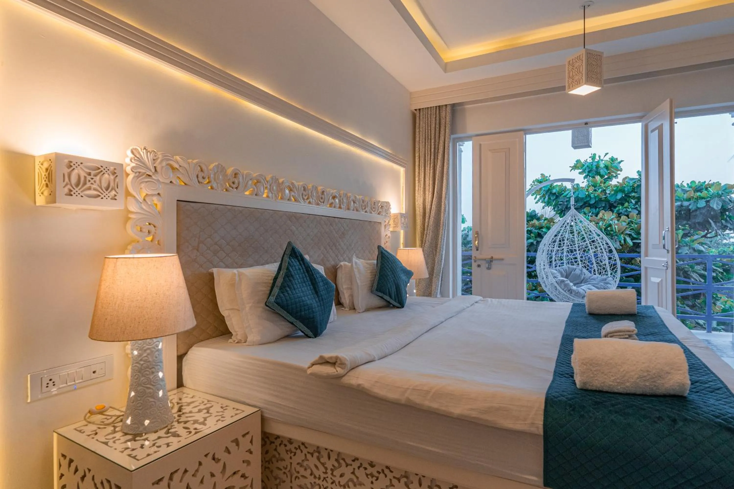 Photo of the whole room in Lillywoods Zac Beach Resort, Calangute