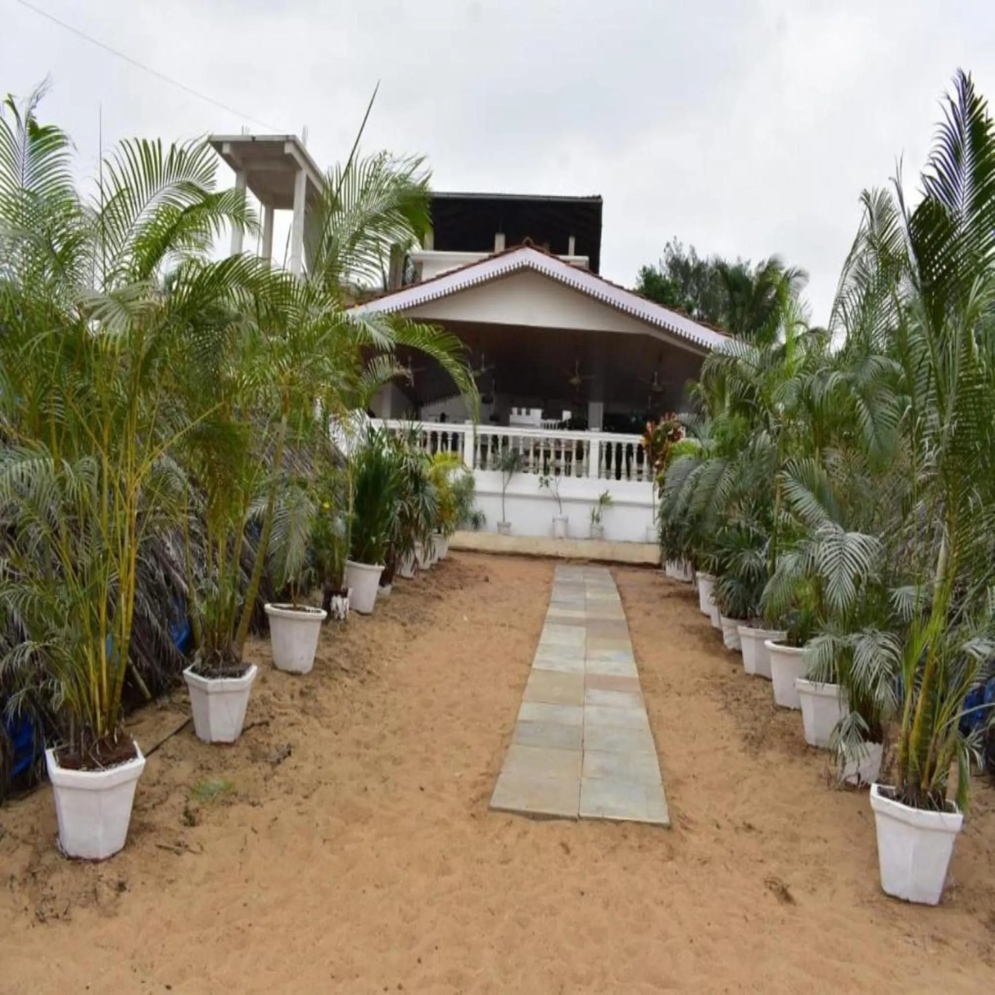 Facade/entrance in Lillywoods Zac Beach Resort, Calangute