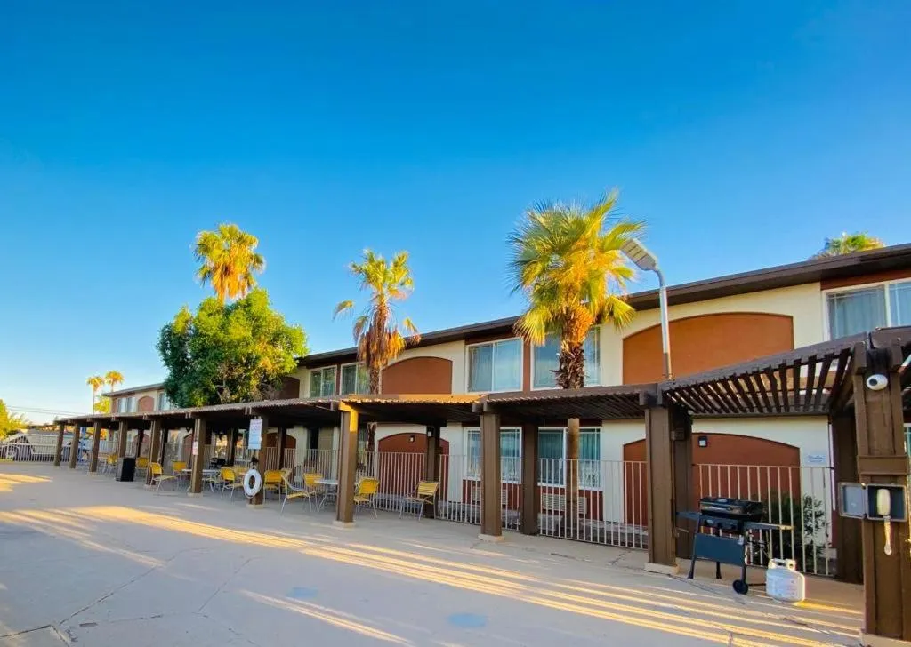 Property building in Quality Inn El Centro I-8