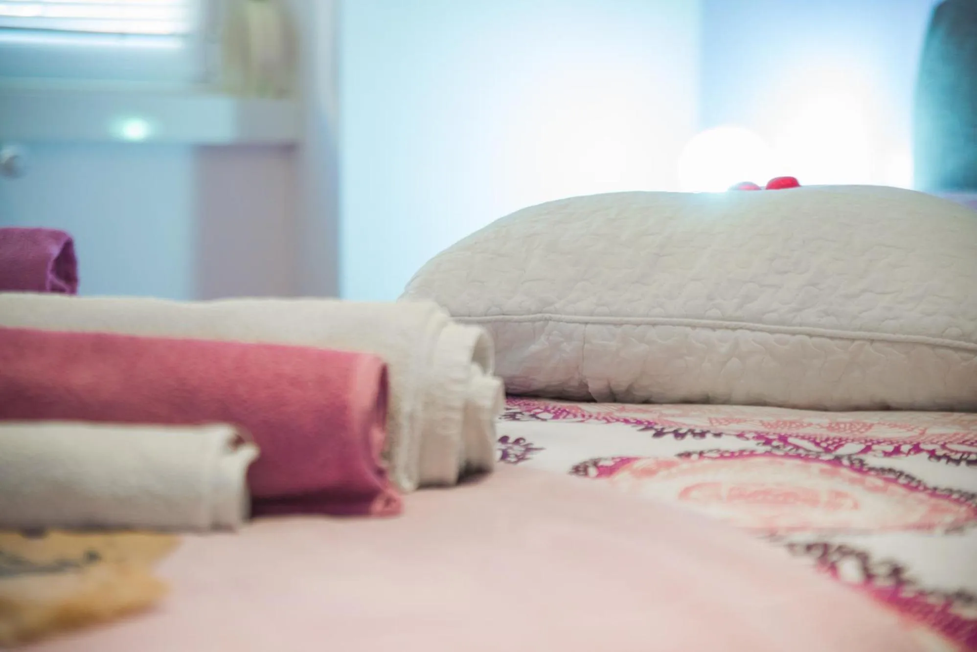 Bedroom, Bed in Green Line