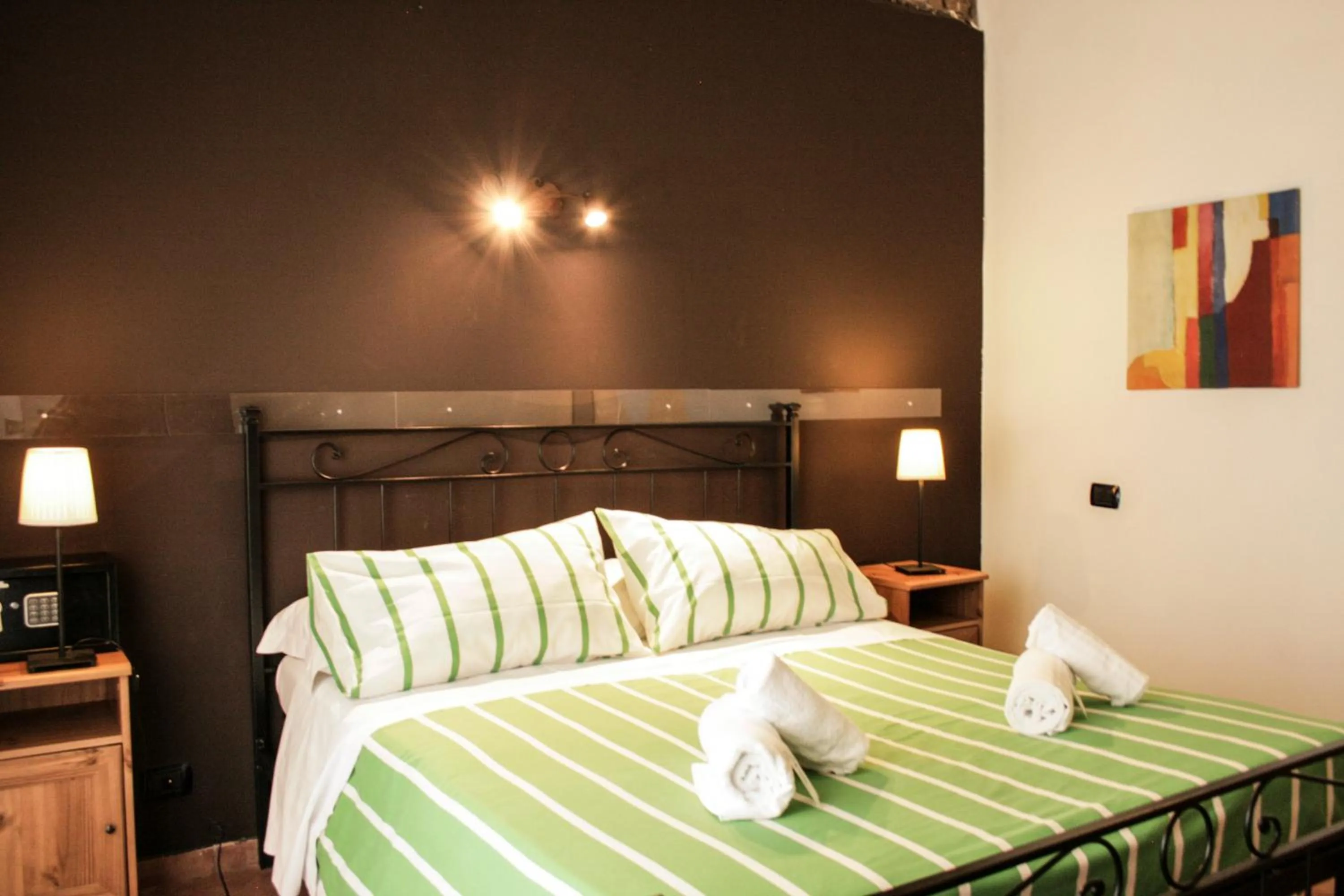 Bed in Sixtythree guesthouse