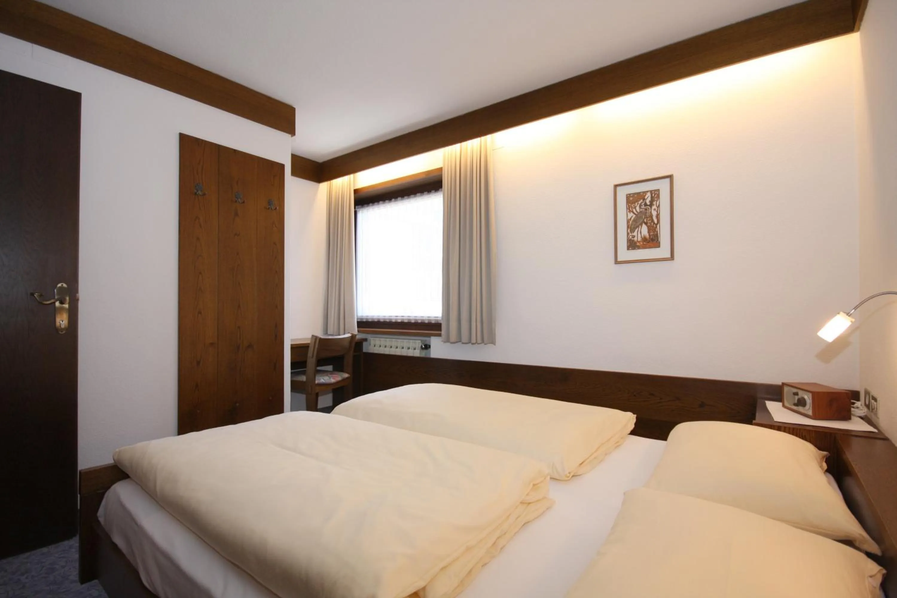 Photo of the whole room, Bed in Apartments Residence Alta Badia