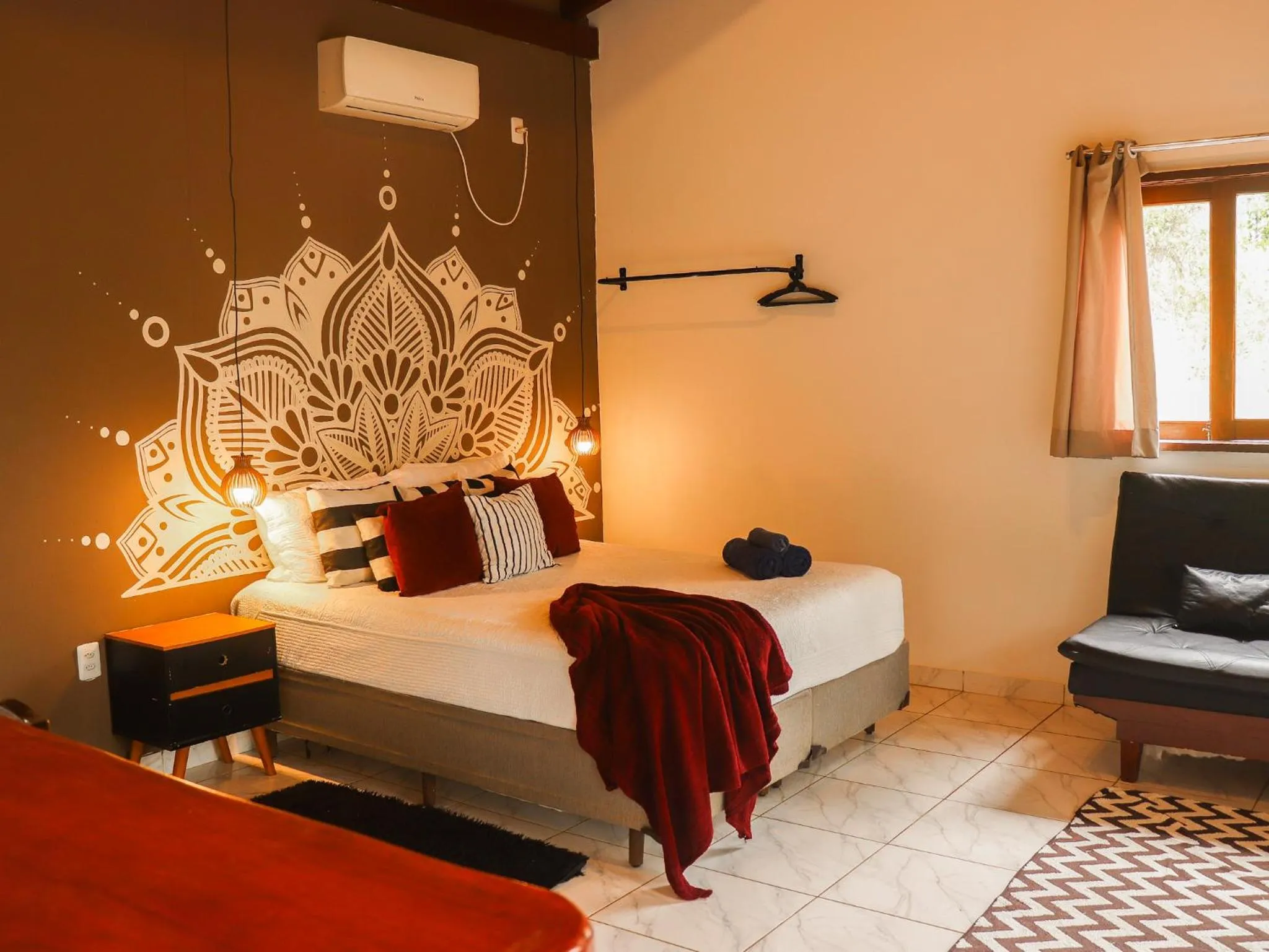 Photo of the whole room, Bed in Chalés Pura Vida