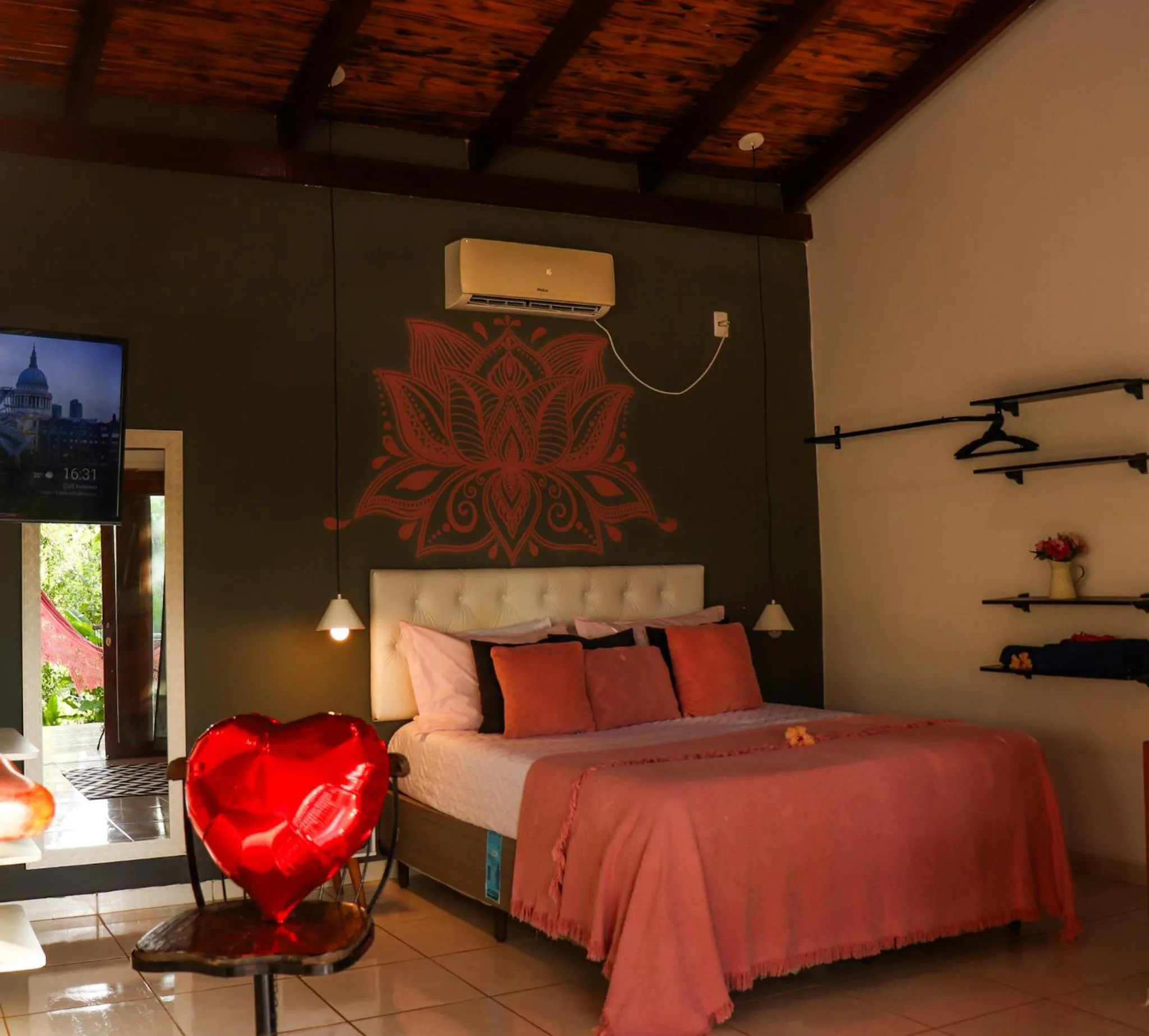 TV and multimedia, Bed in Chalés Pura Vida