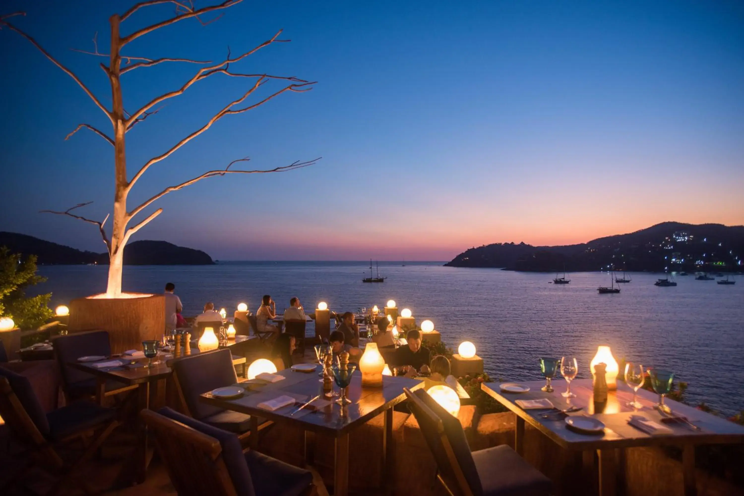 Restaurant/places to eat in La Casa Que Canta Restaurant/places to eat in La Casa Que Canta