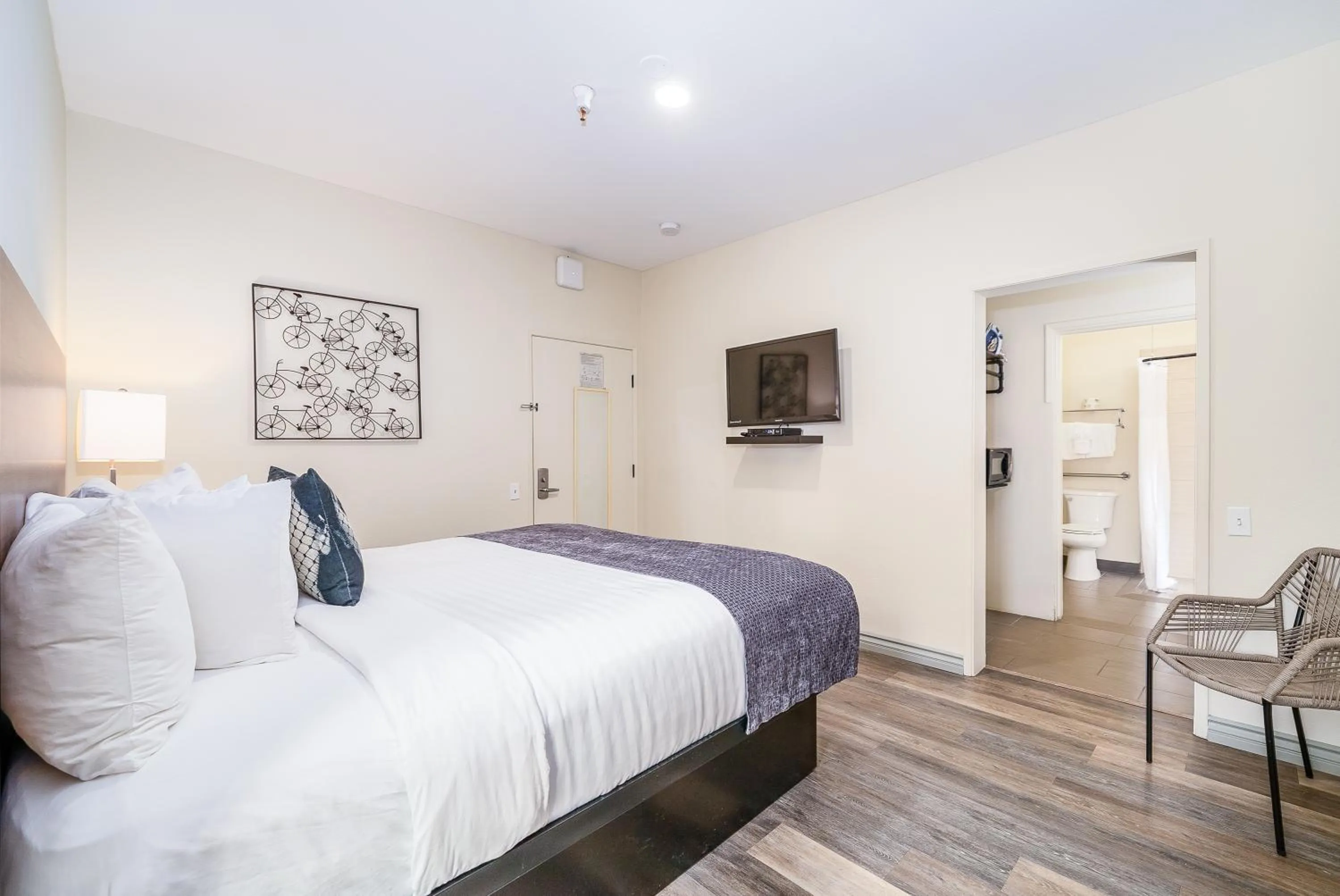 Bed in Urban Boutique Hotel- Little Italy, Downtown San Diego