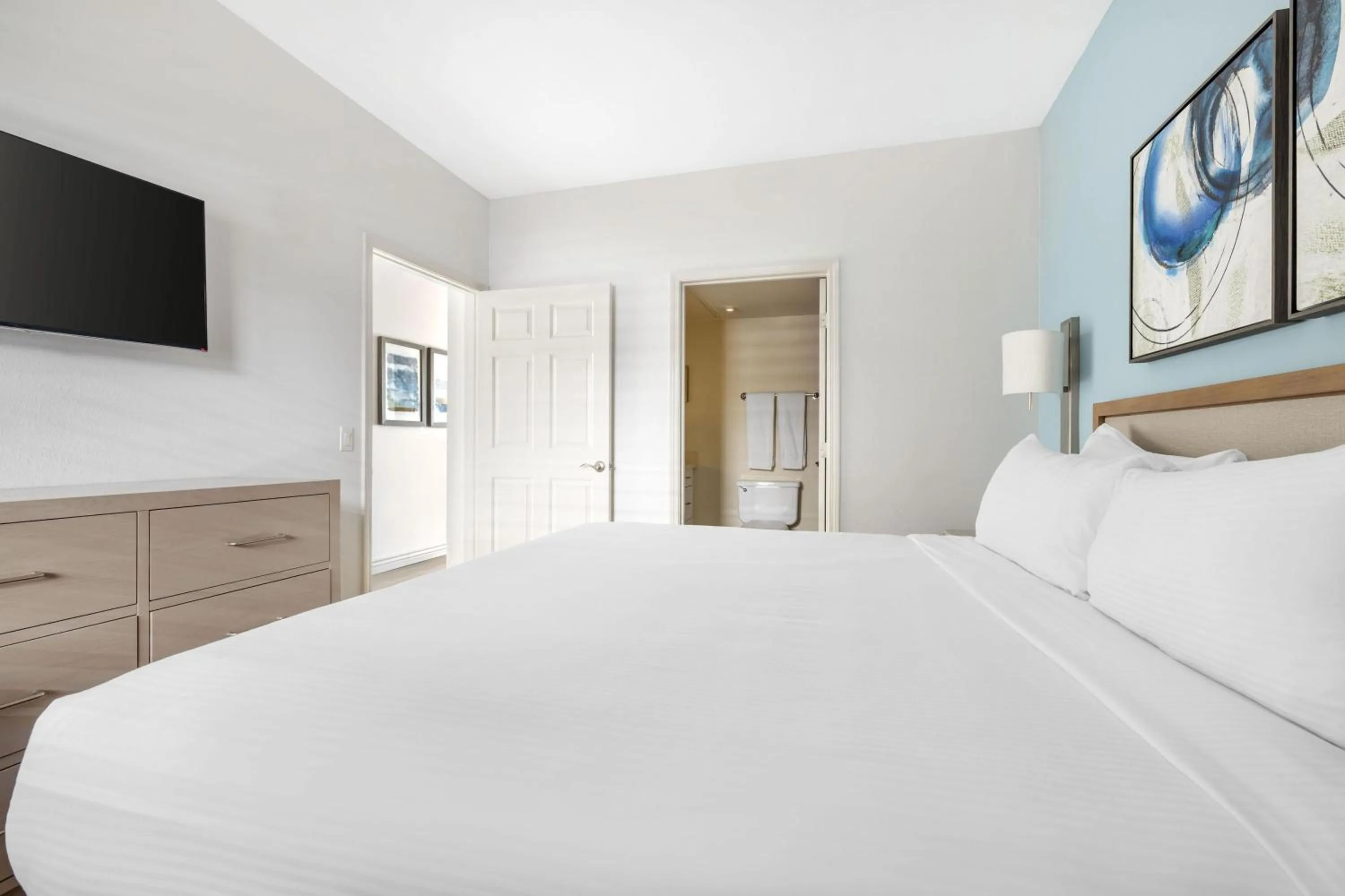 Bed in Hilton Vacation Club Riviera Beach & Shores