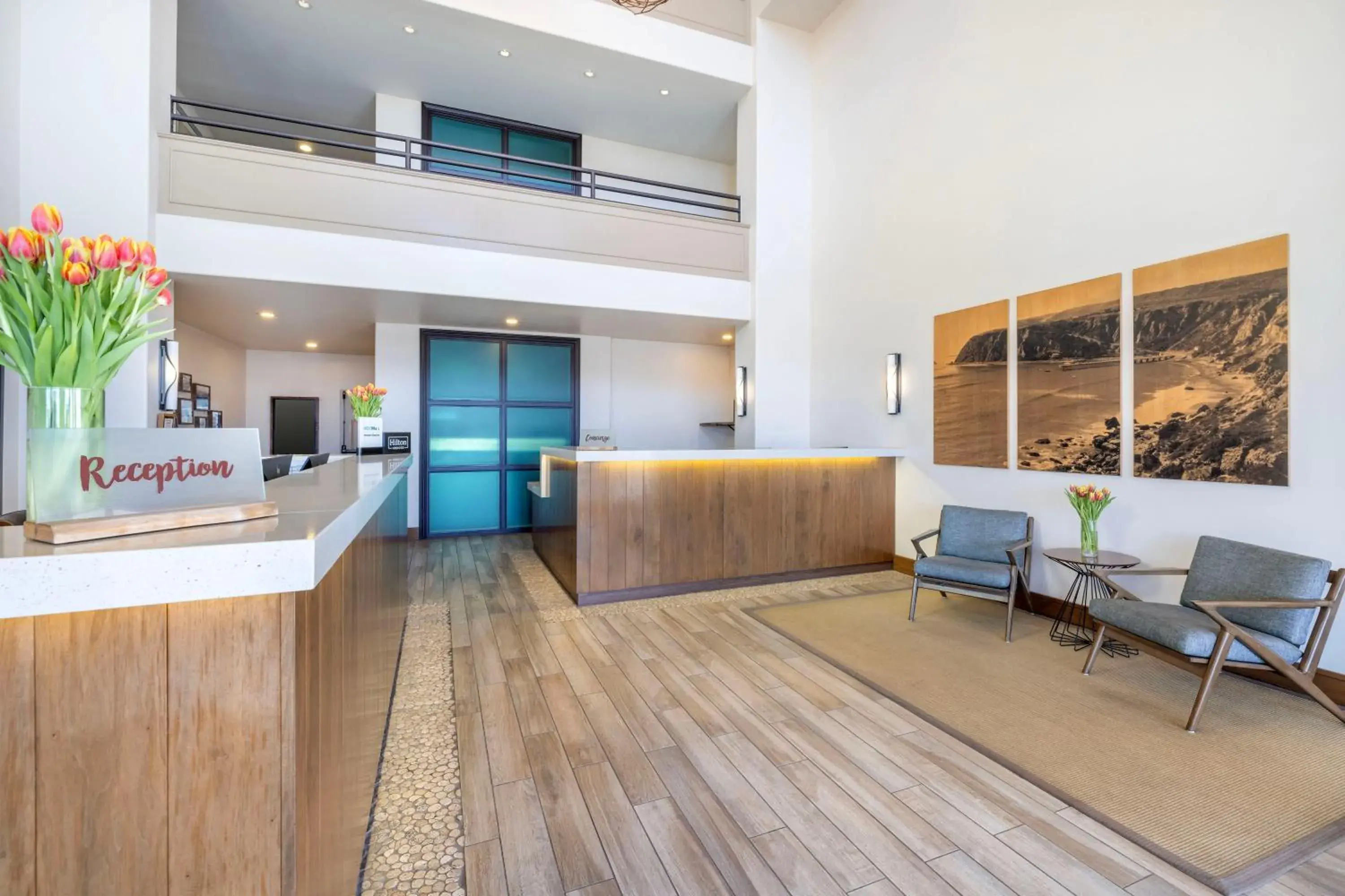 Lobby or reception in Hilton Vacation Club Riviera Beach & Shores Lobby or reception in Hilton Vacation Club Riviera Beach & Shores