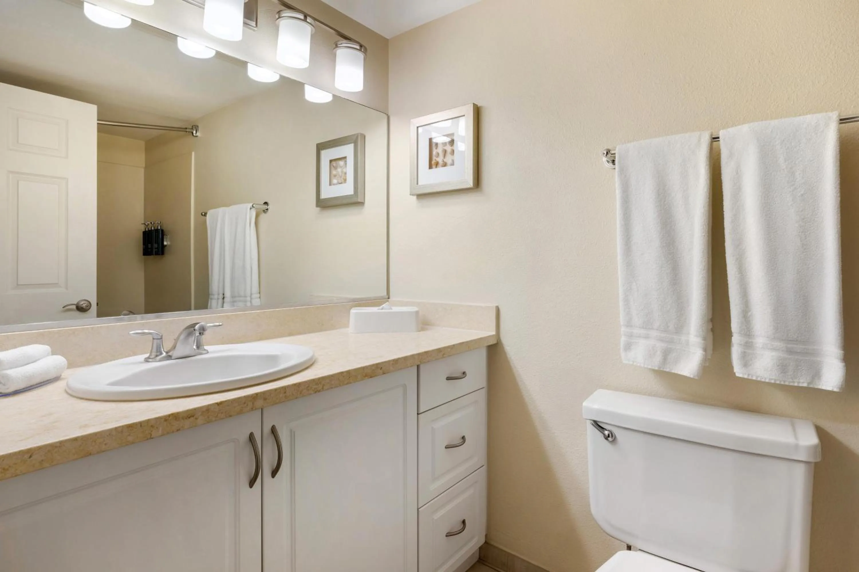 Bathroom in Hilton Vacation Club Riviera Beach & Shores