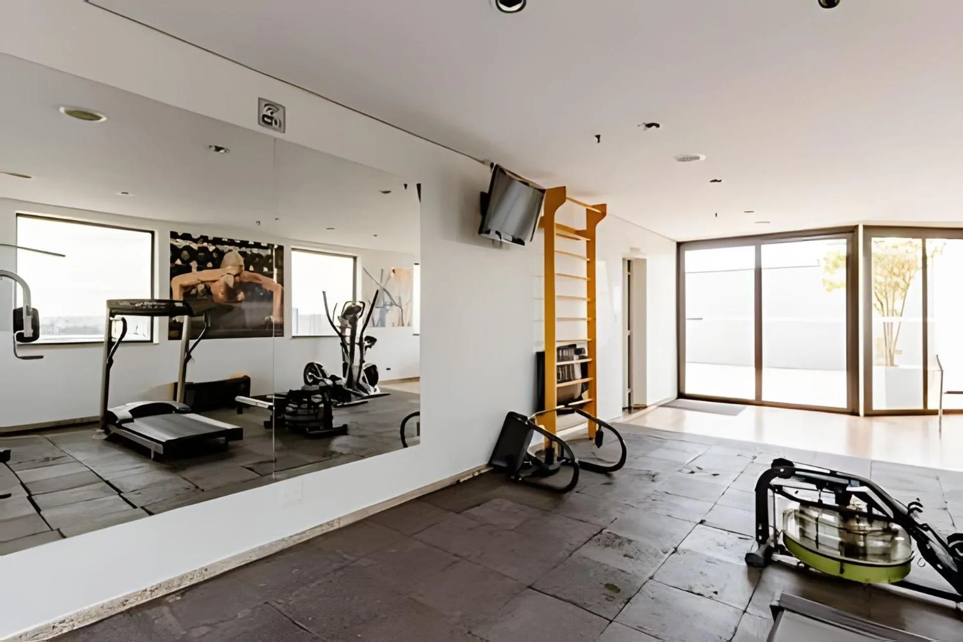 Fitness centre/facilities in Hospedez - Flat Osasco Trade Center