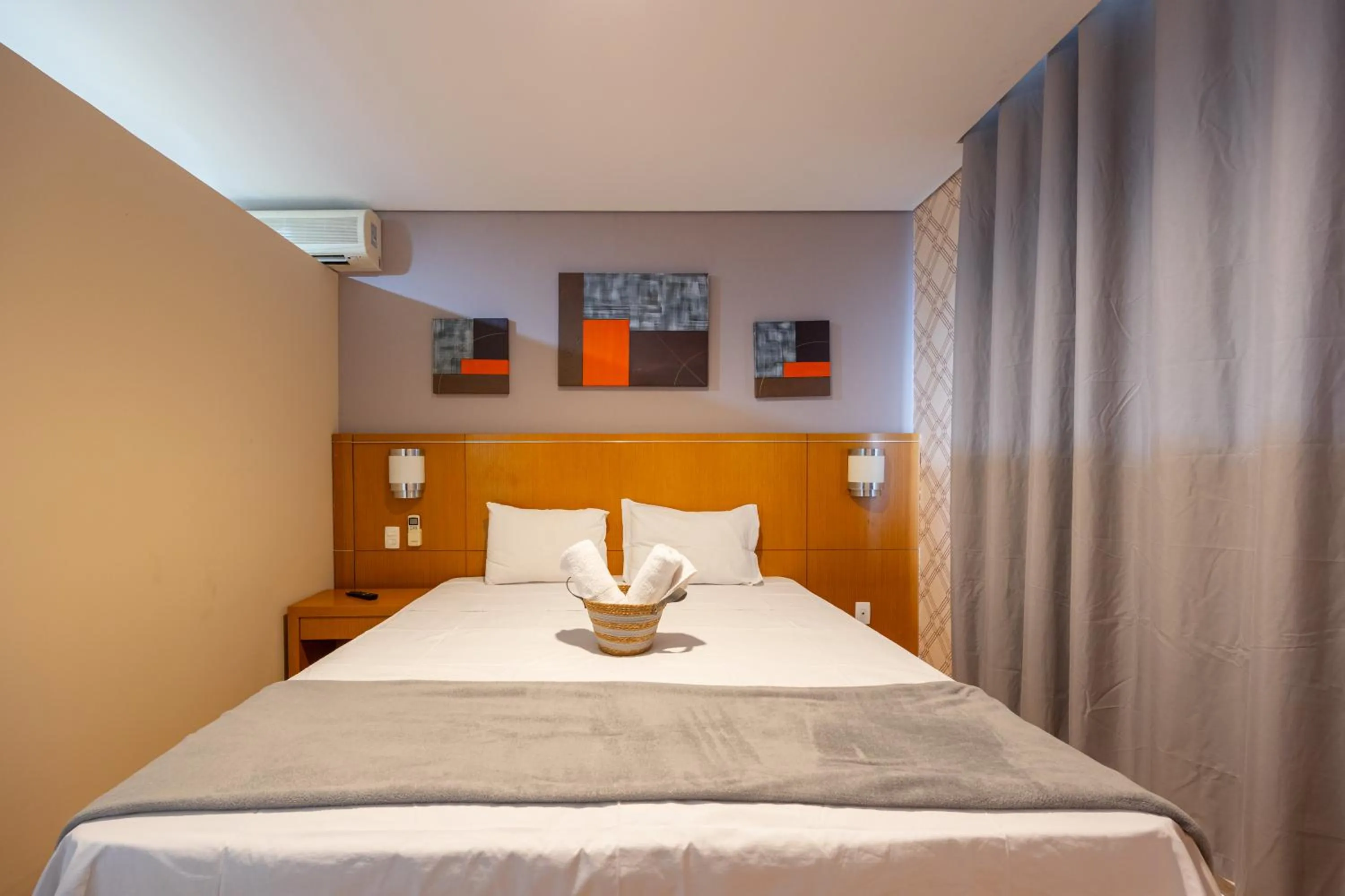 Bed in Hospedez - Flat Osasco Trade Center