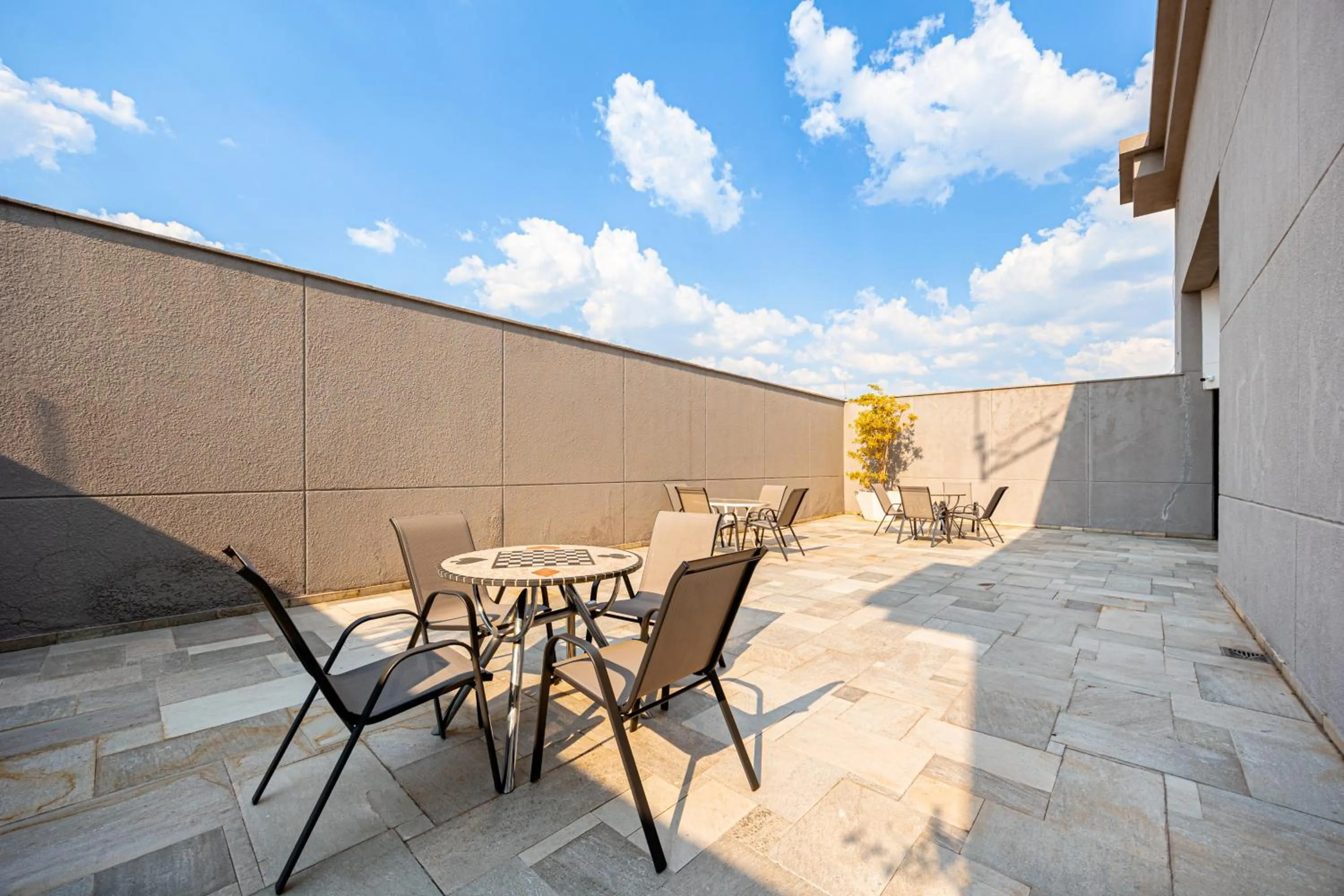 Balcony/Terrace in Hospedez - Flat Osasco Trade Center