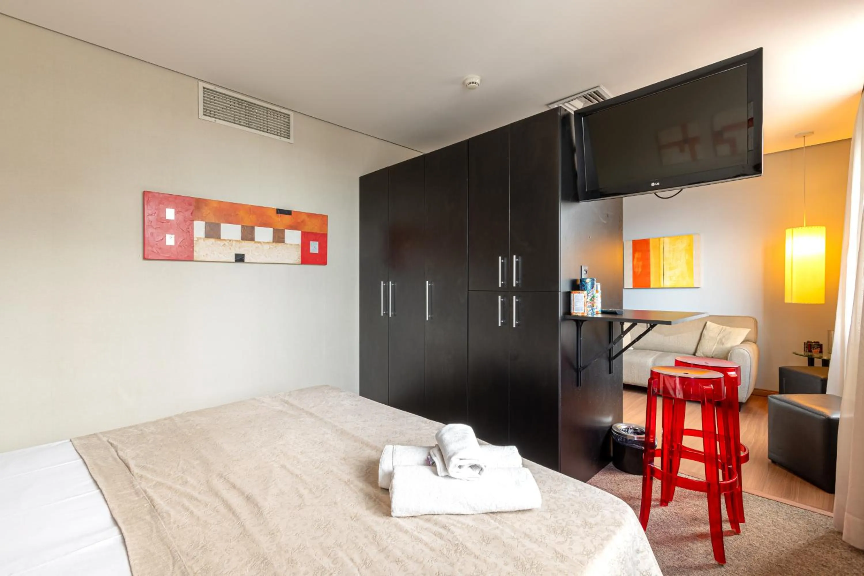 Bedroom, Bed in Flat Osasco Trade Center