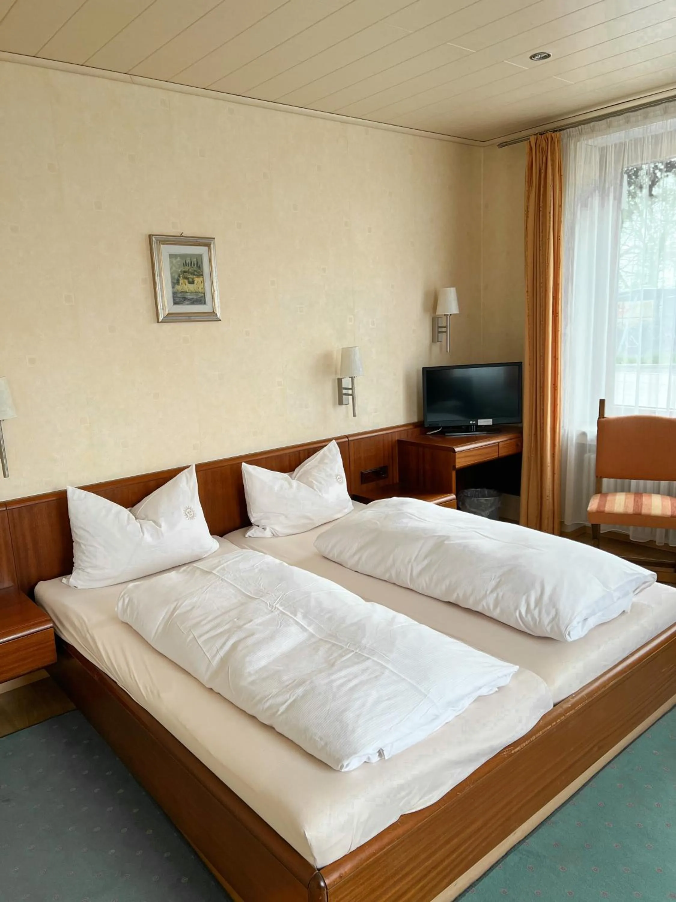 Bed in Hotel Garni Illertal