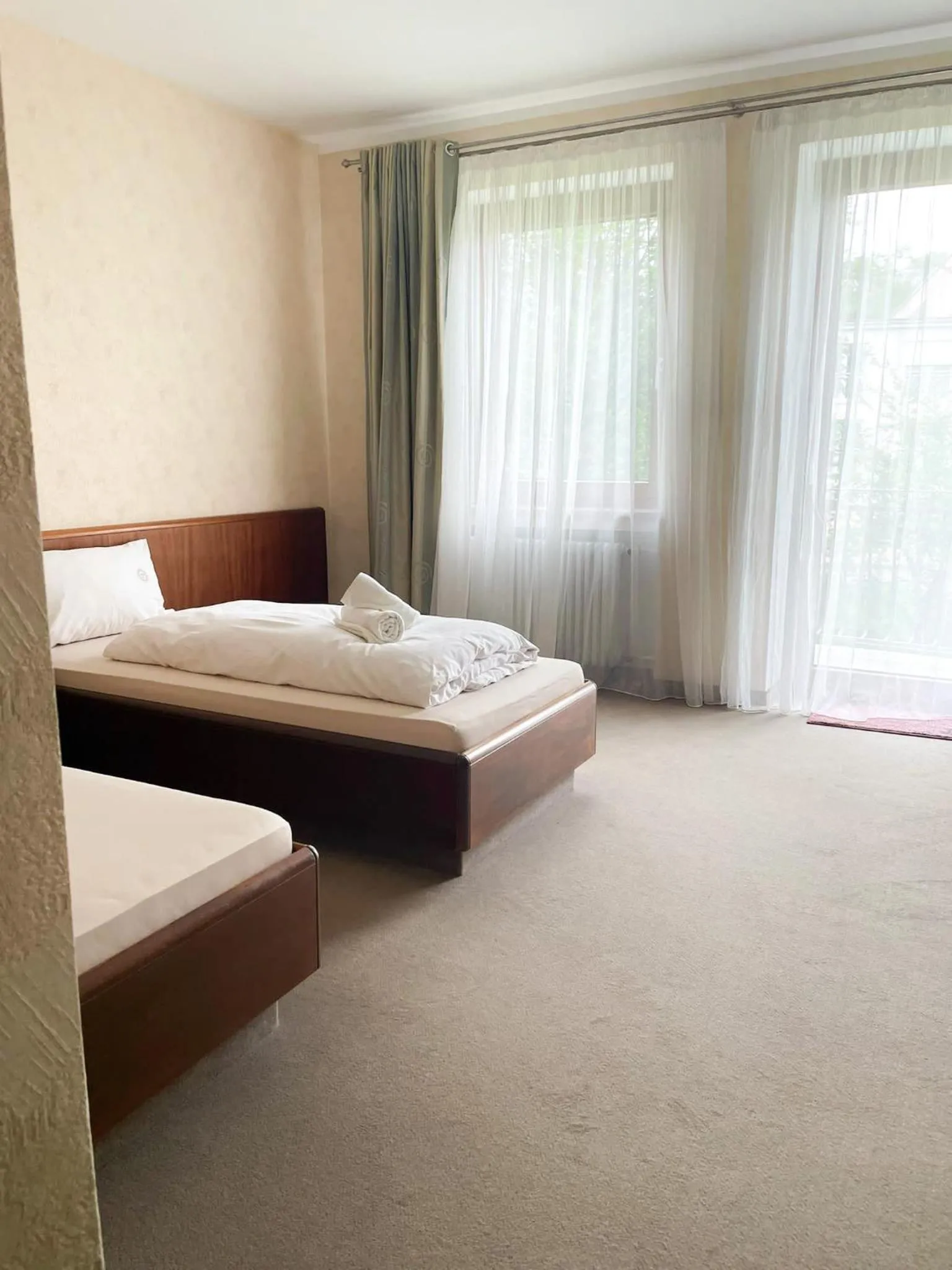 Bedroom, Bed in Hotel Garni Illertal