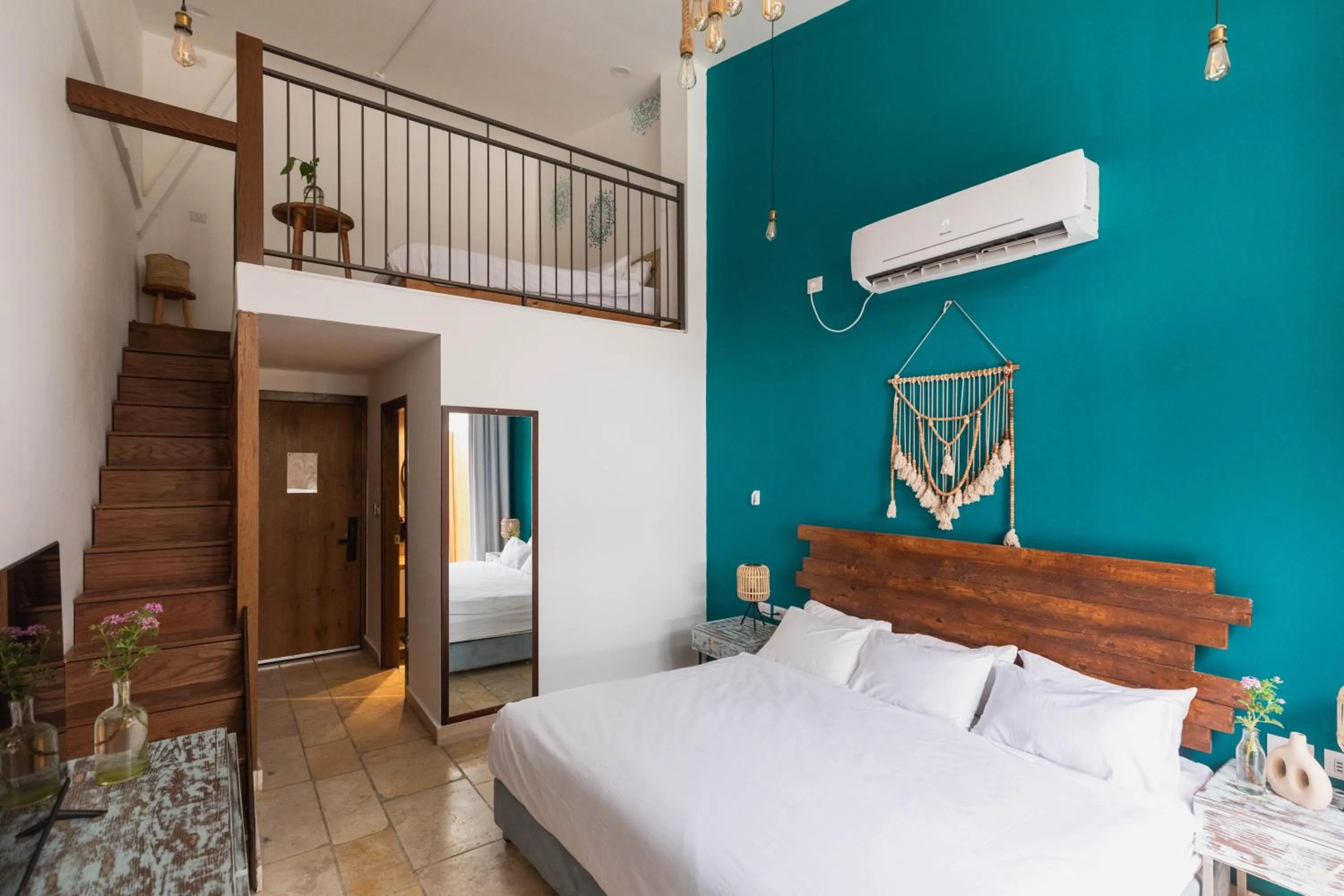 Photo of the whole room, Bed in Jacob Mitzpe Ramon