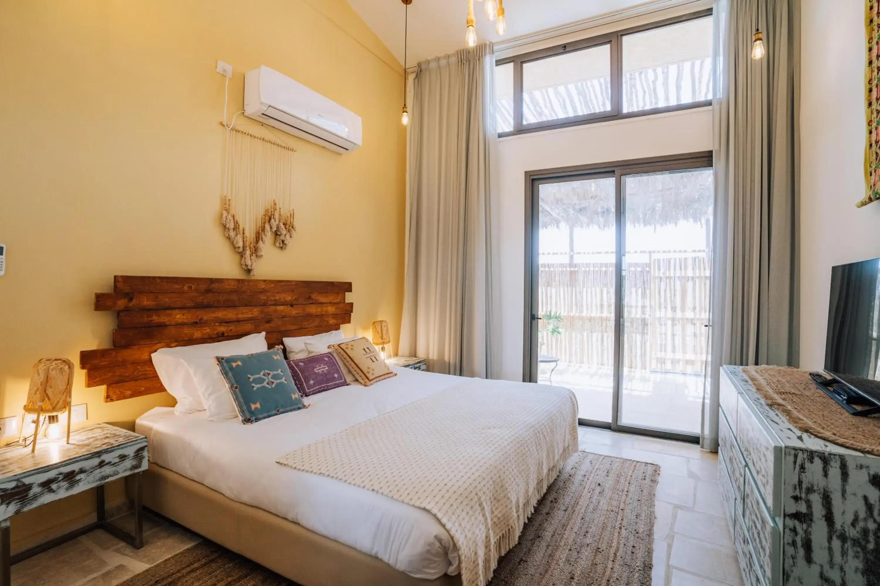 Deluxe Double Room in Selina Desert Garden Ramon Deluxe Double Room in Selina Desert Garden Ramon