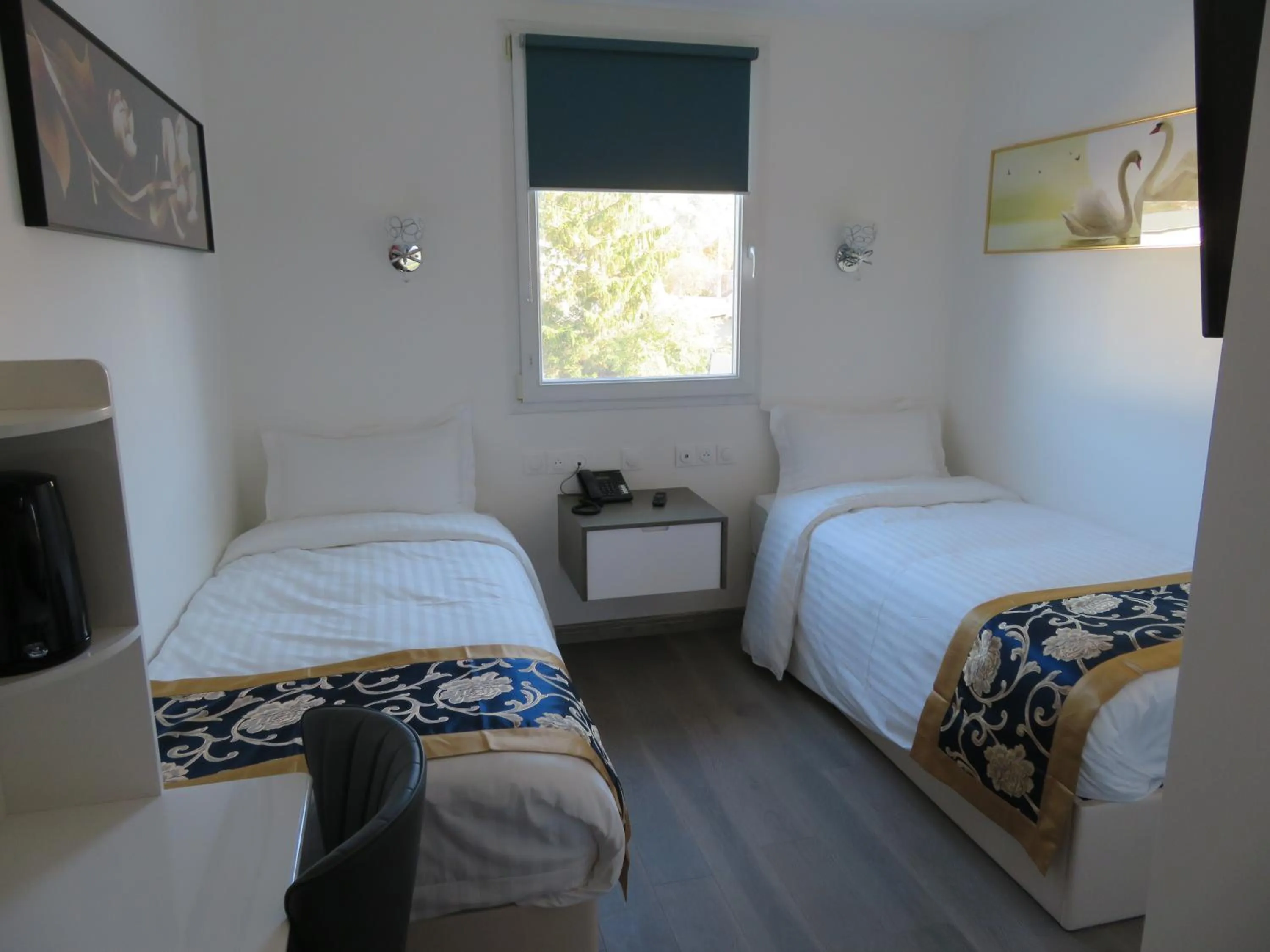 Bedroom, Bed in KYRIAD ROUEN SUD - Sotteville les Rouen