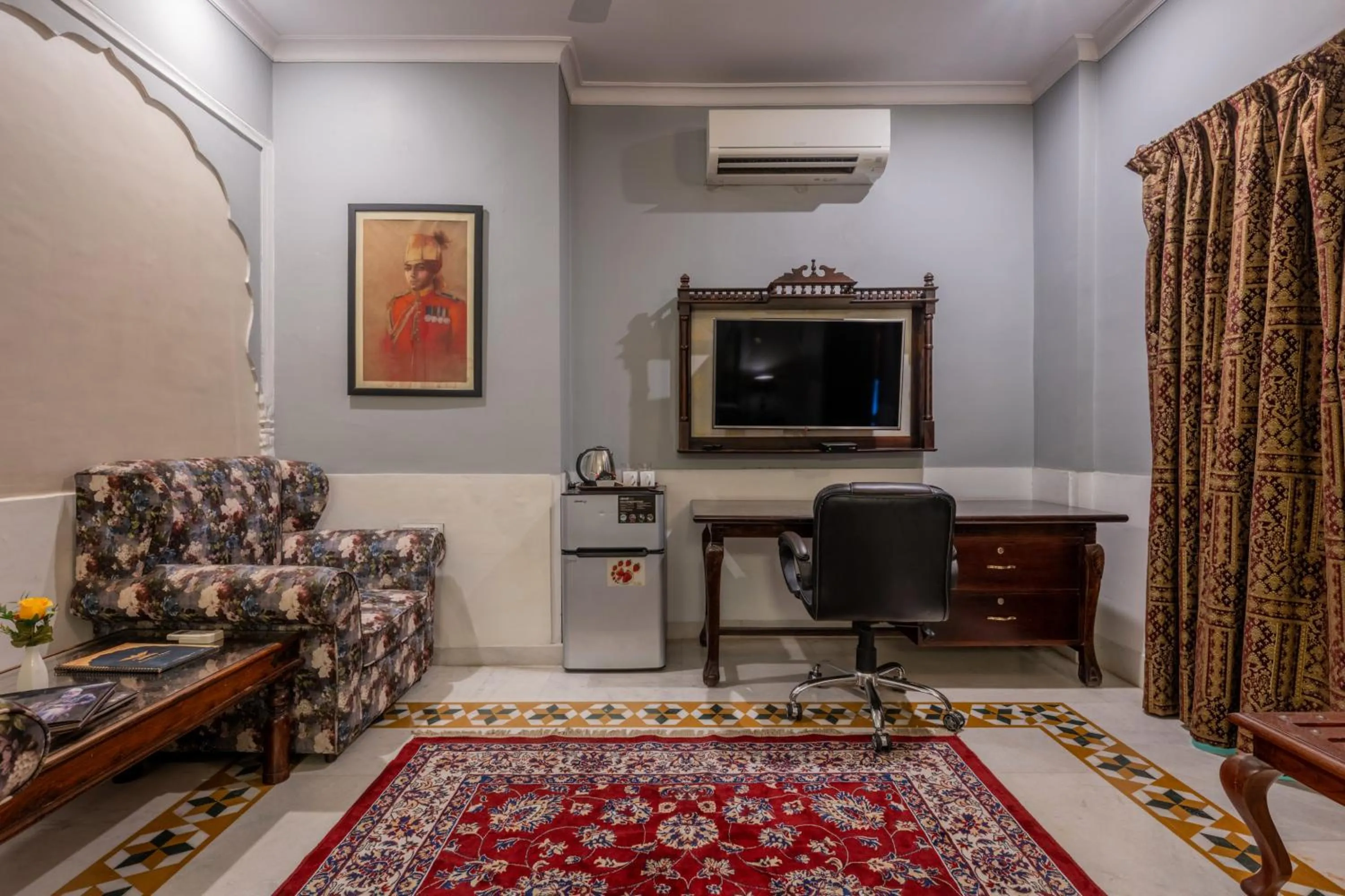 TV and multimedia in Rajasthan Palace - A Heritage Boutique Hotel in Jaipur