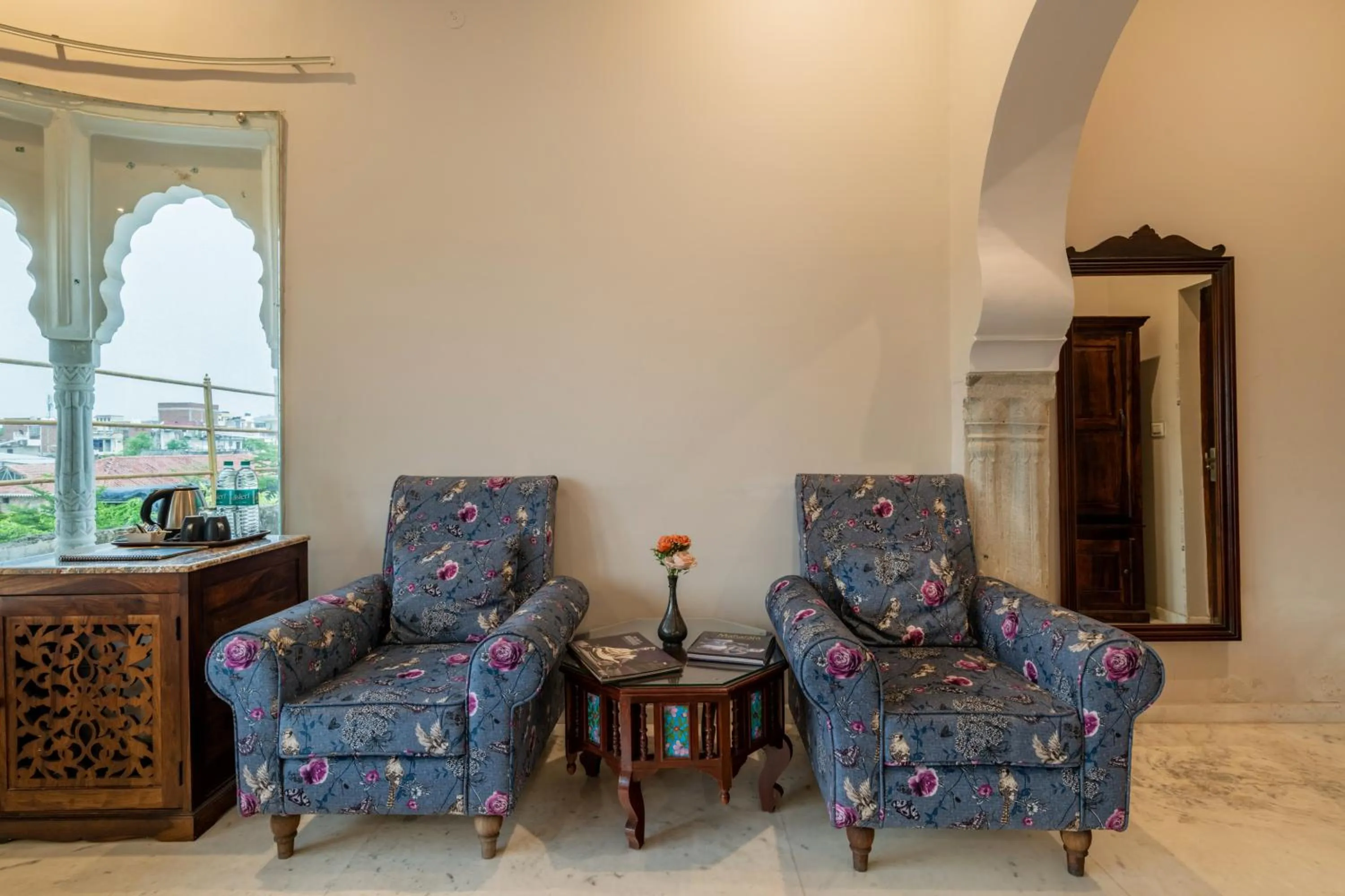 Living room in Rajasthan Palace - A Heritage Boutique Hotel in Jaipur
