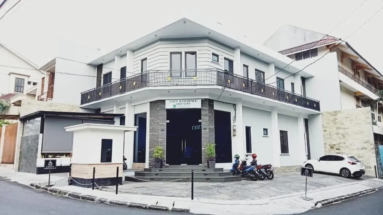 Property building in Cozy Residence Tomang Property building in Cozy Residence Tomang