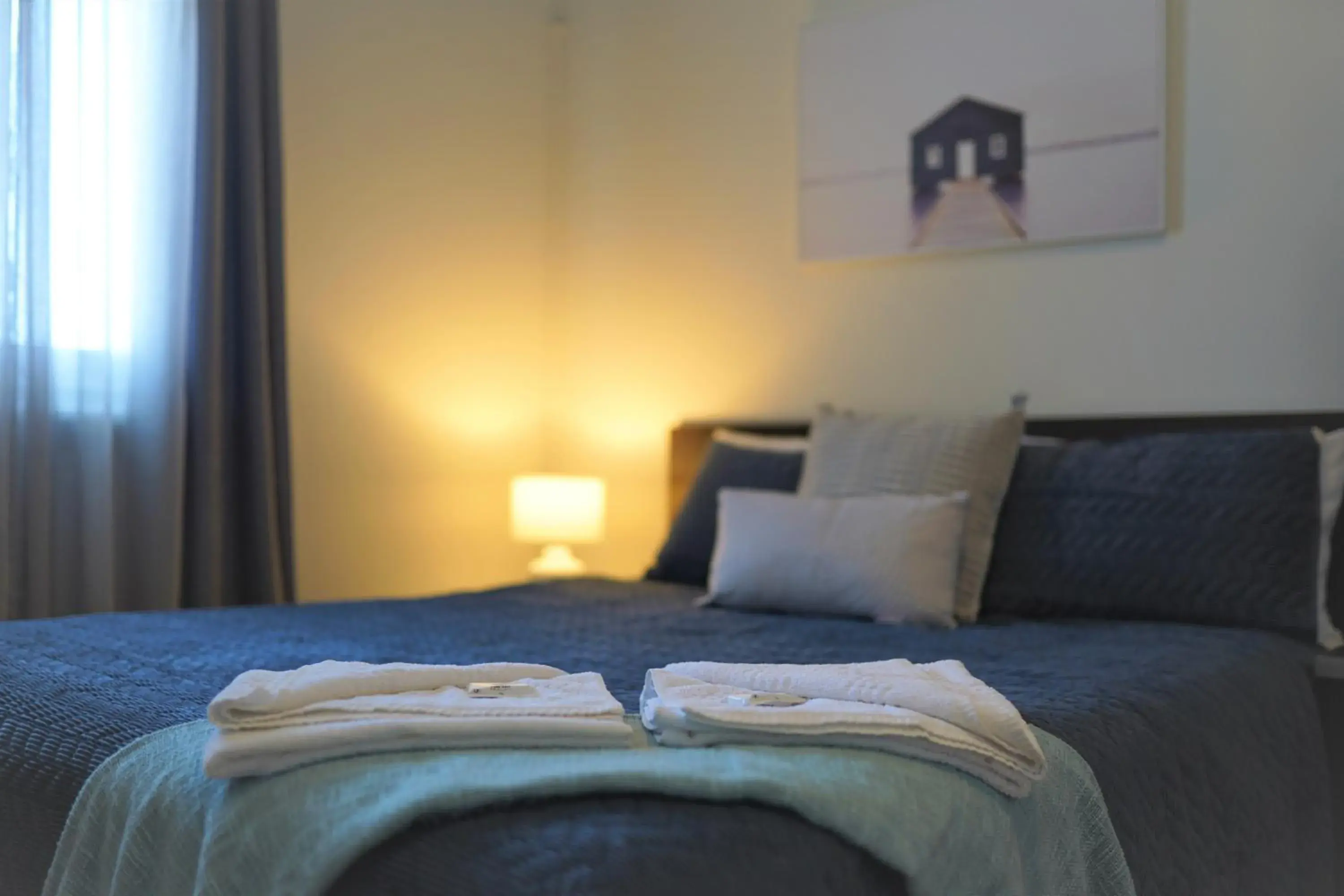 Bed in The Beaconsfield Hotel Bed in The Beaconsfield Hotel