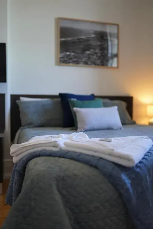 Bed in The Beaconsfield Hotel Bed in The Beaconsfield Hotel