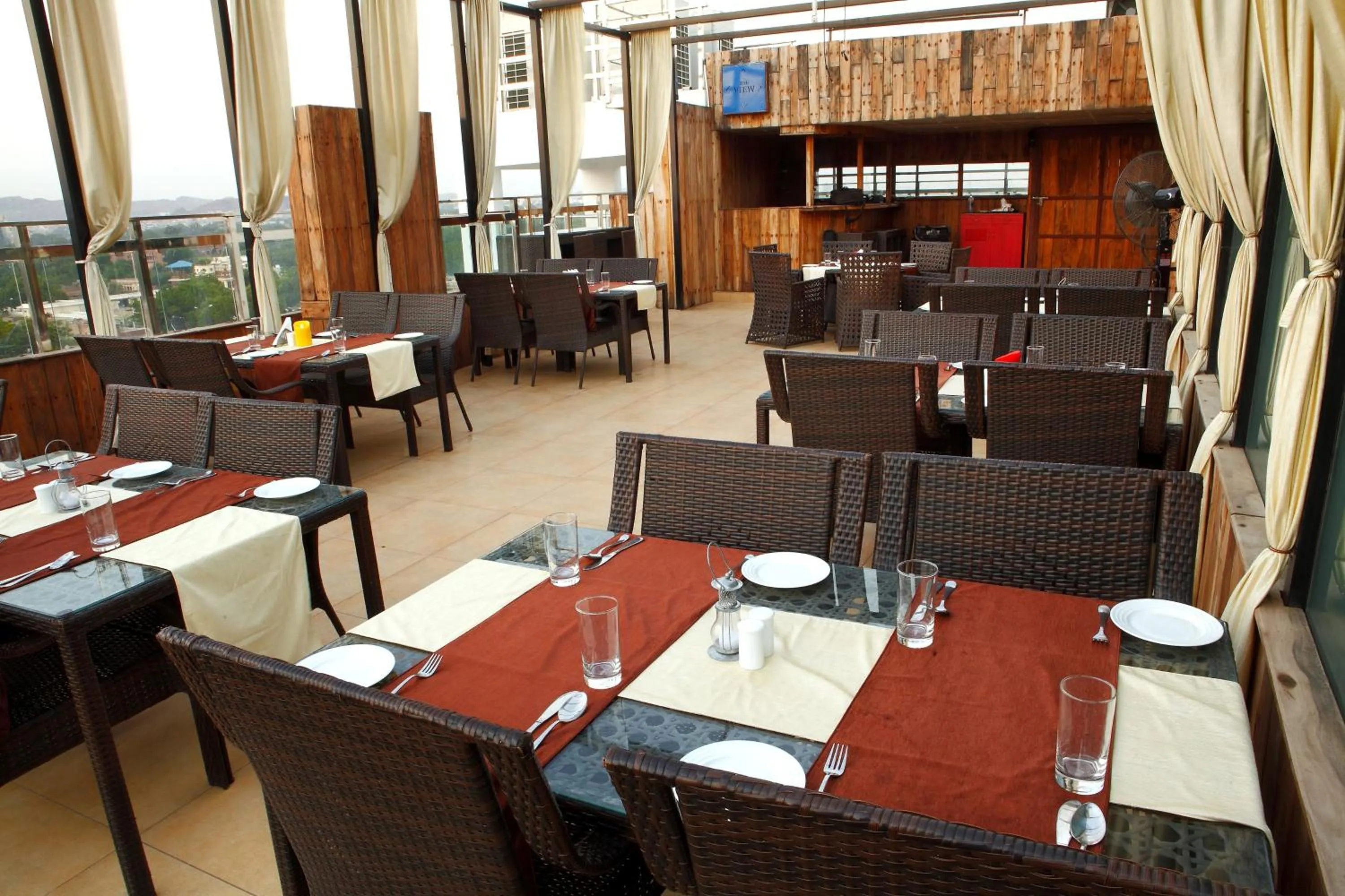 Restaurant/places to eat in Fern Residency Jodhpur