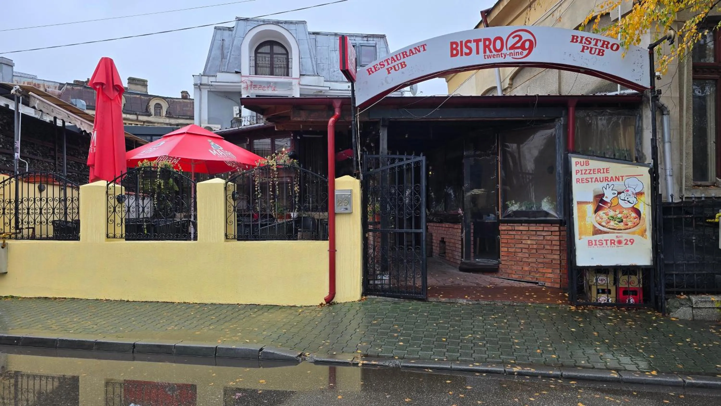 Bistro 29