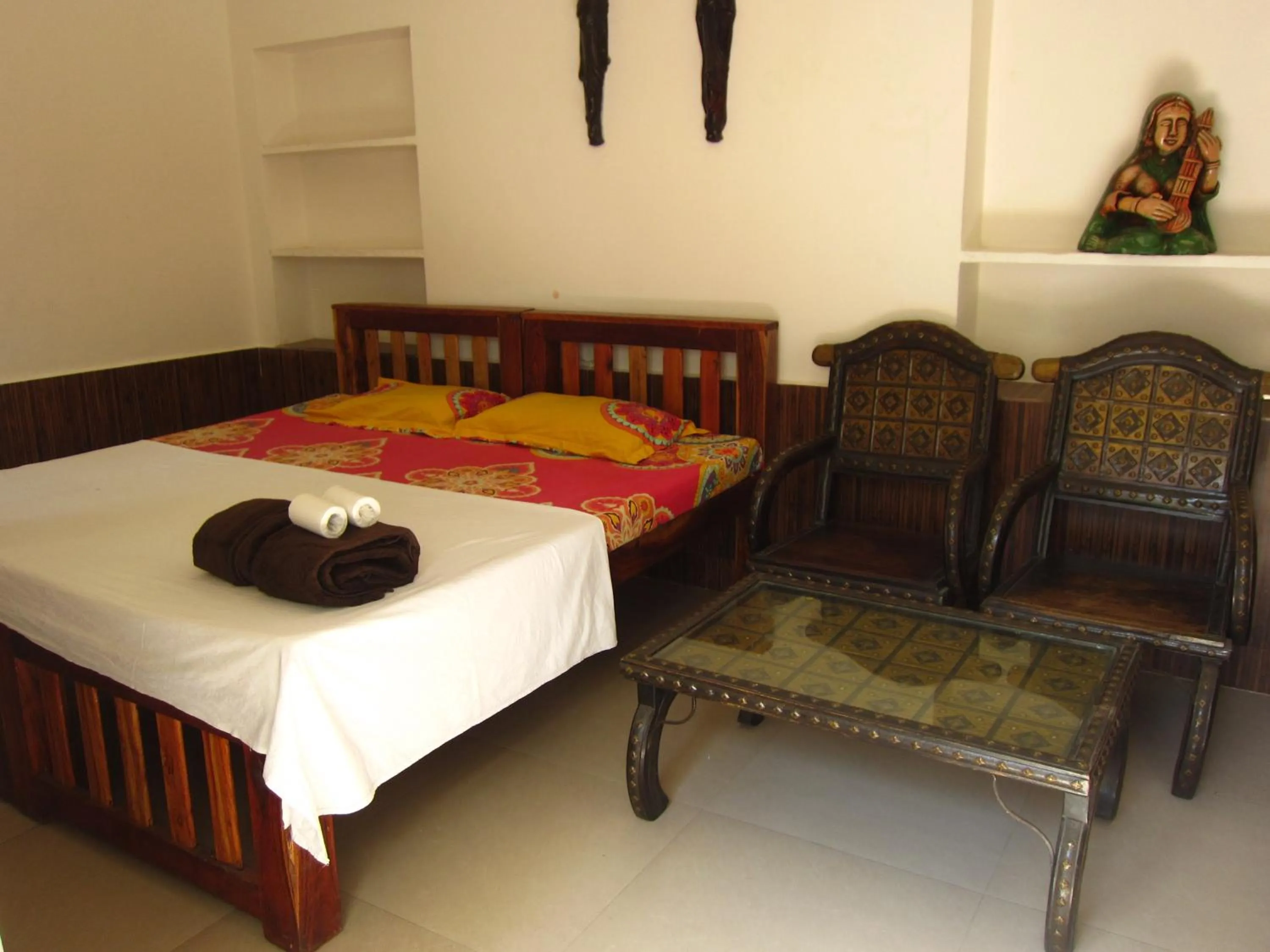 Basic Double Room in Atithi Guest House Pushkar