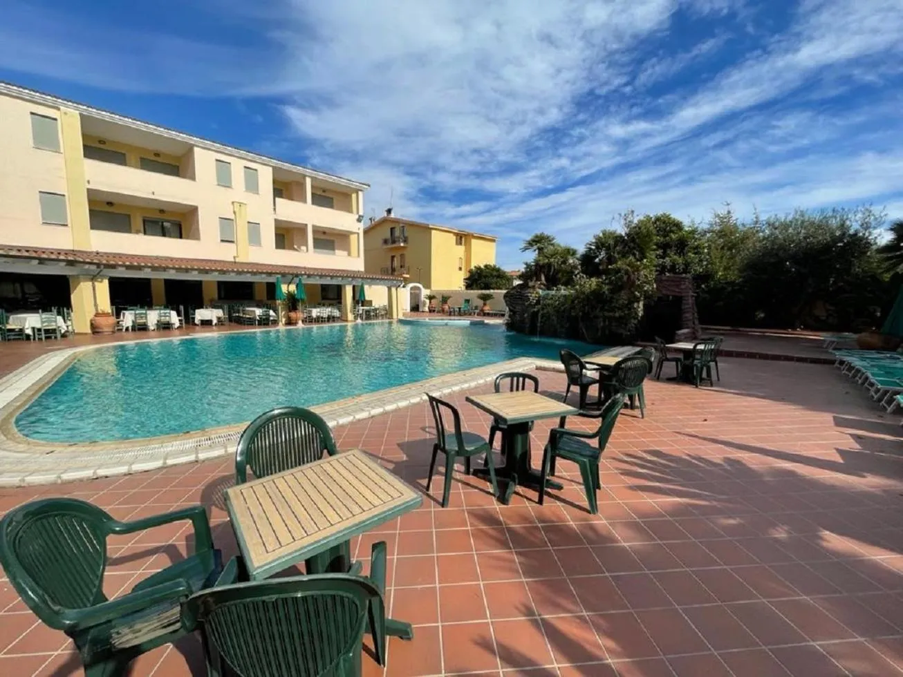Swimming pool in Le Residenze del Golfo di Orosei