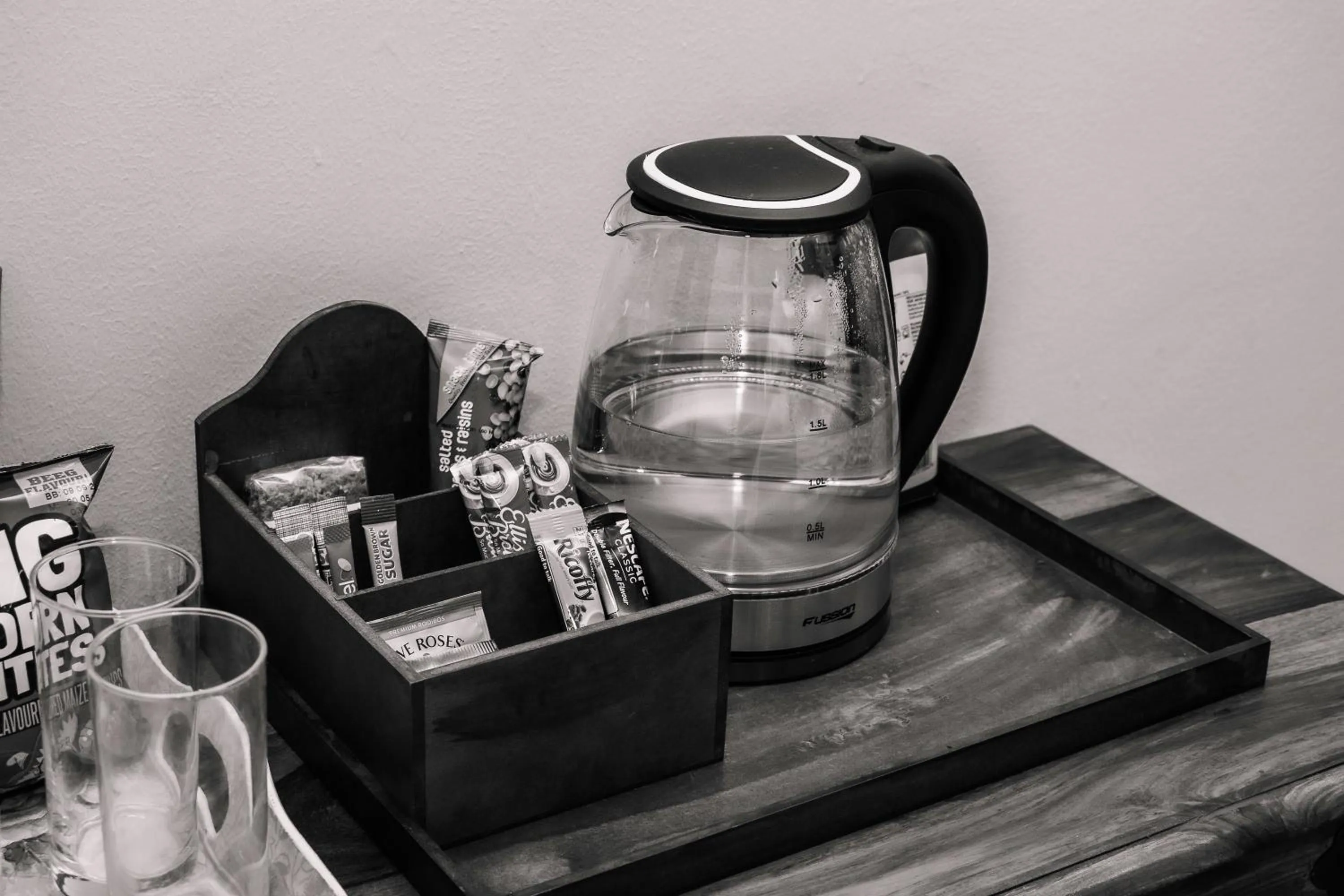 Coffee/tea facilities in Mereke Manor