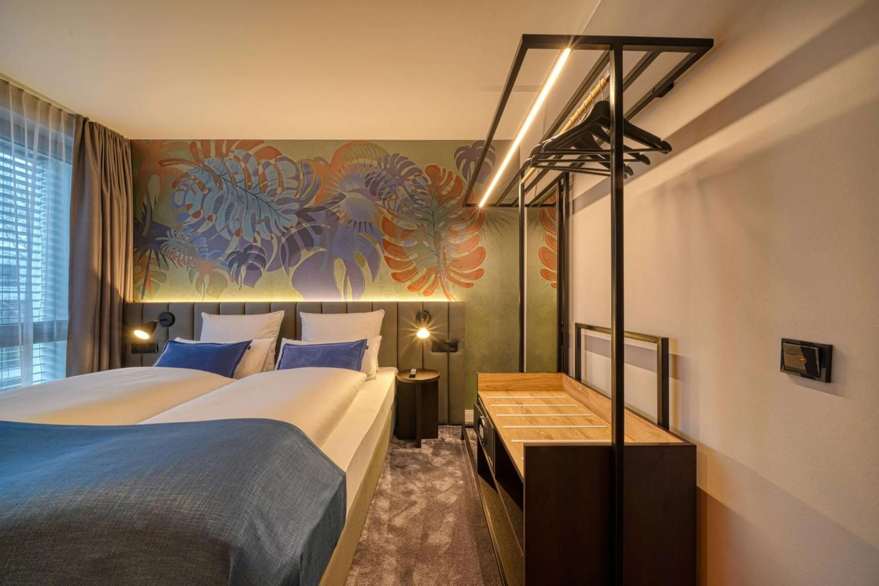 Photo of the whole room, Bed in Vienna House Easy by Wyndham Bonn City