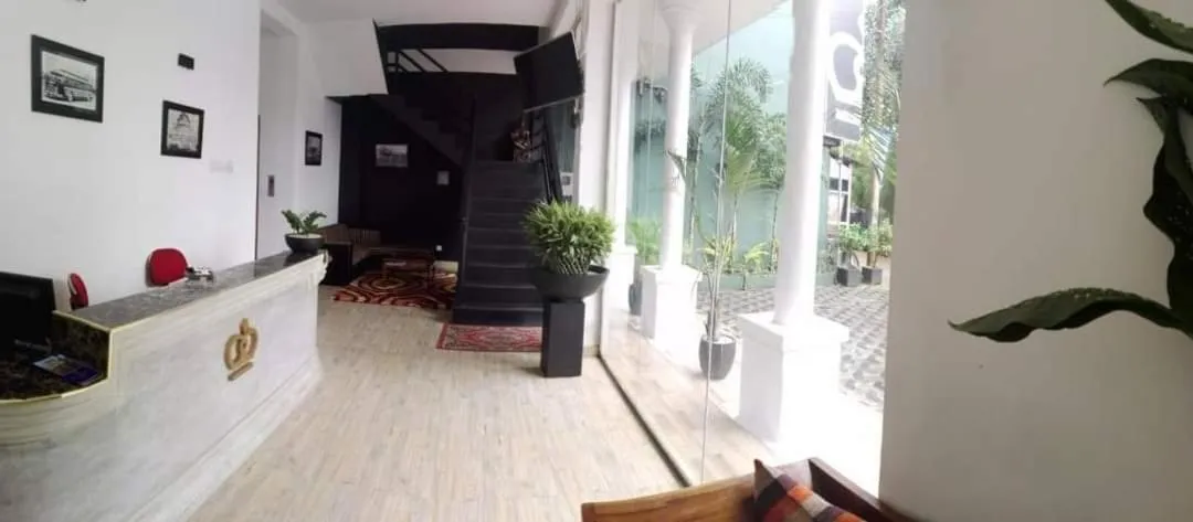 KINGS GATE Airport TRANSIT HOTEL