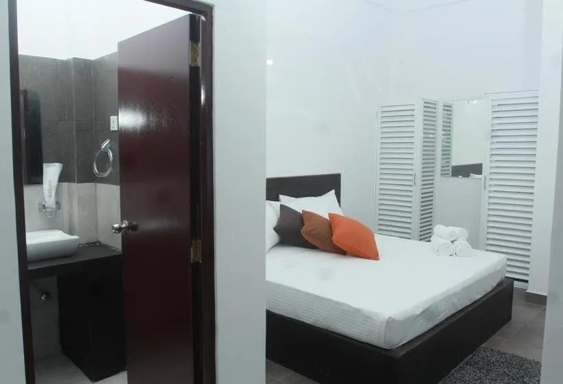 Bed in KINGS GATE Airport TRANSIT HOTEL