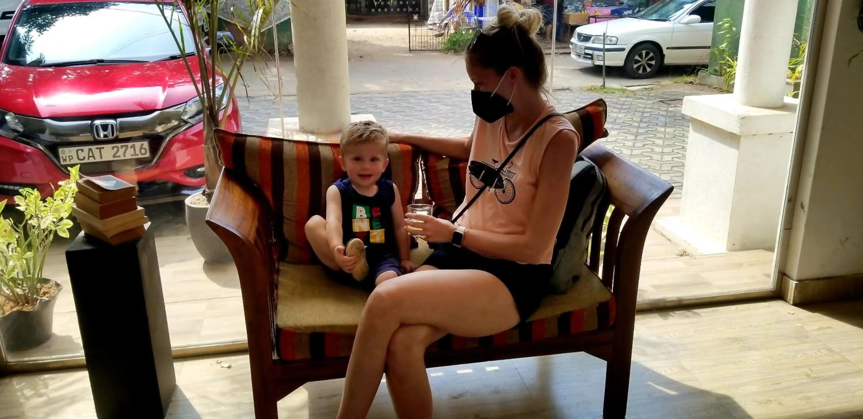 KINGS GATE Airport TRANSIT HOTEL