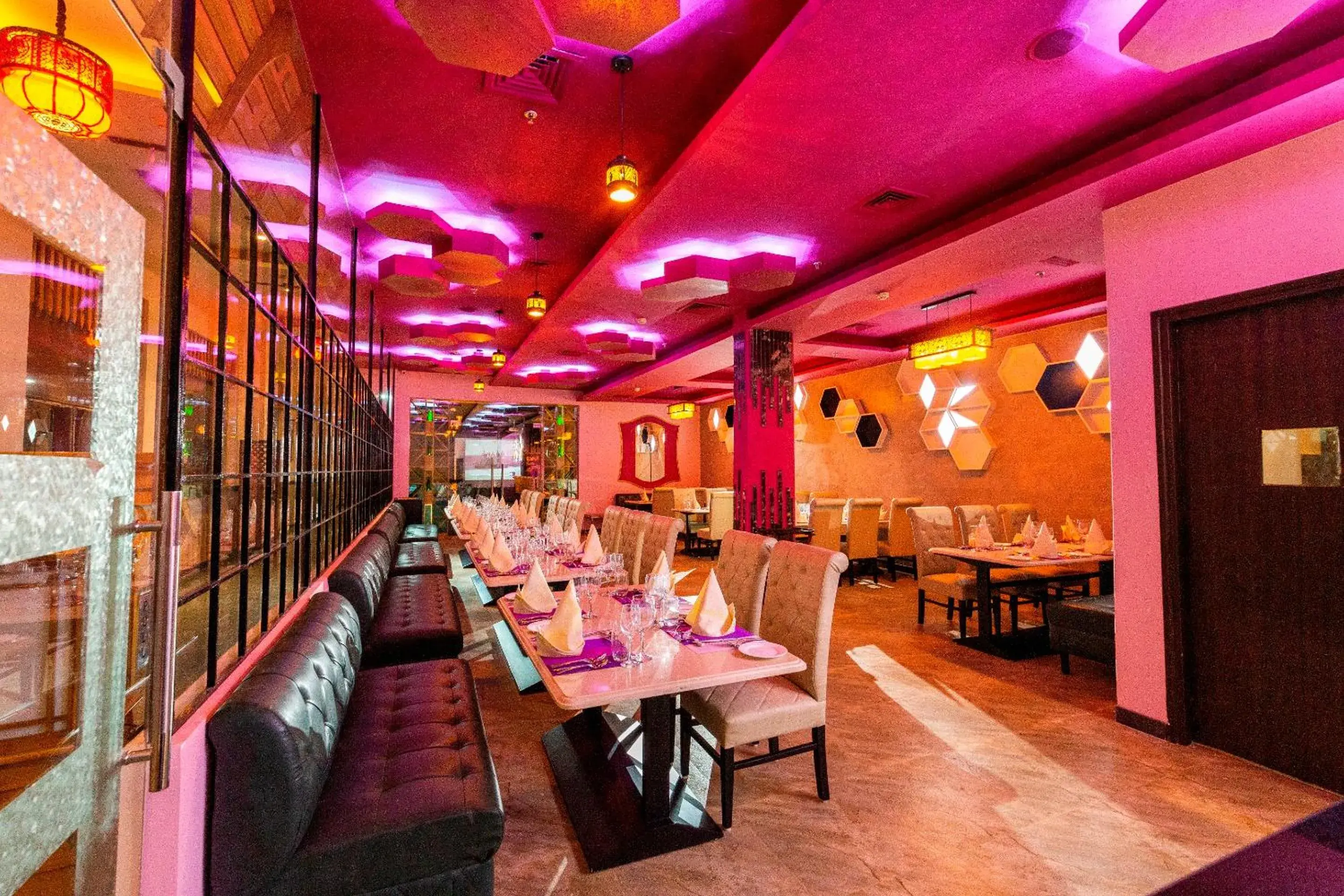 Restaurant/places to eat in Ramada Neemrana Restaurant/places to eat in Ramada Neemrana