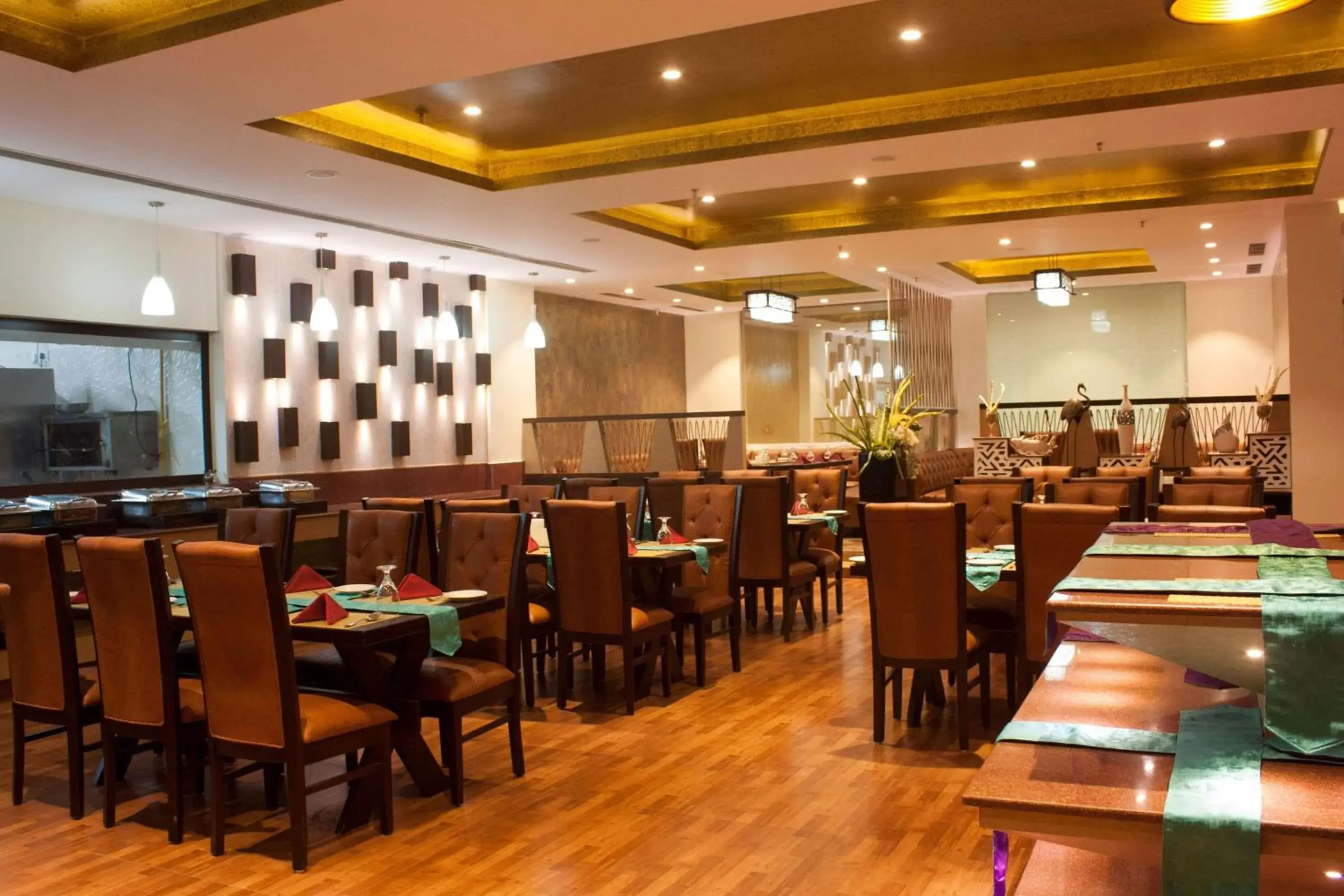 Restaurant/places to eat in Ramada Neemrana Restaurant/places to eat in Ramada Neemrana