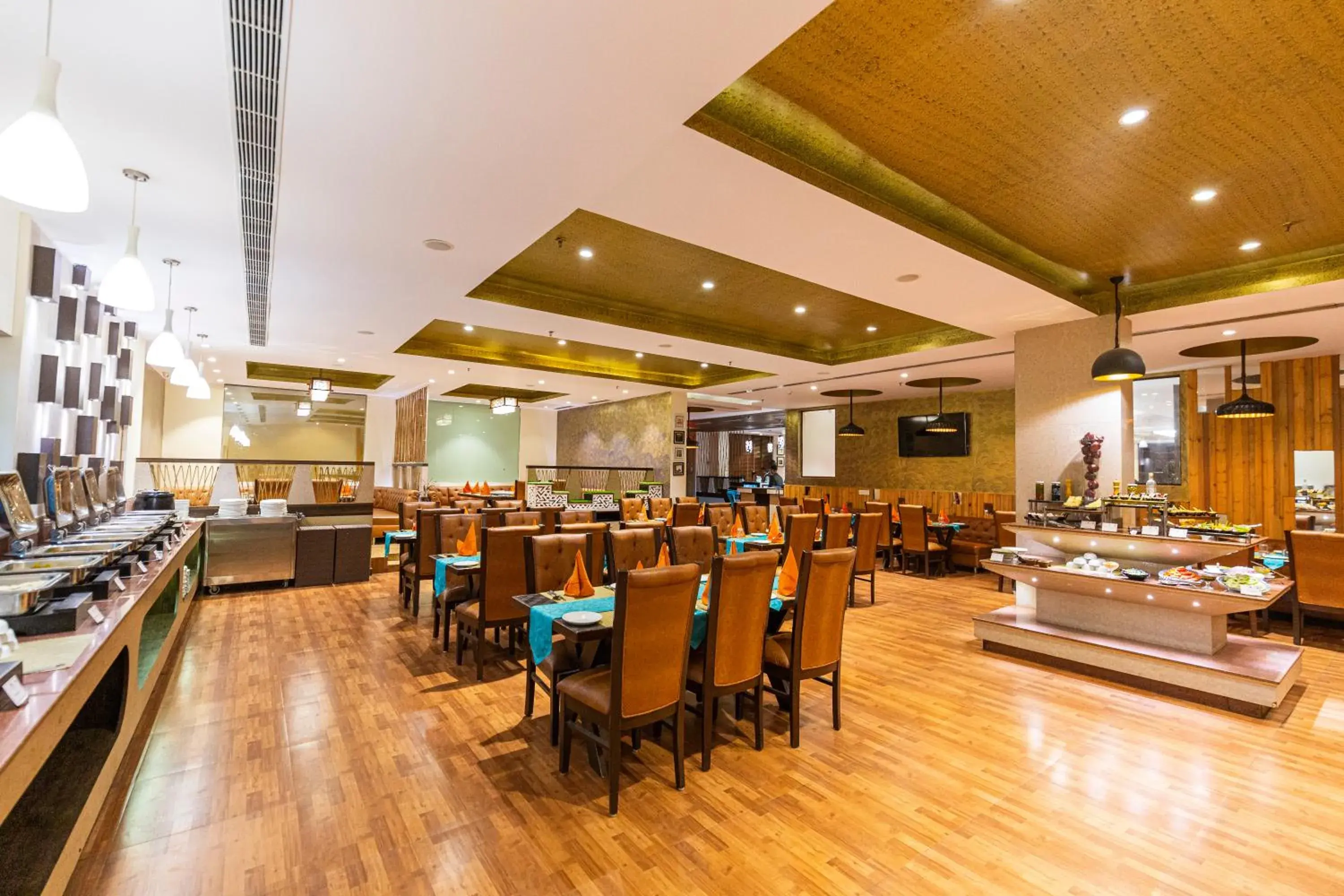 Restaurant/places to eat in Ramada Neemrana Restaurant/places to eat in Ramada Neemrana