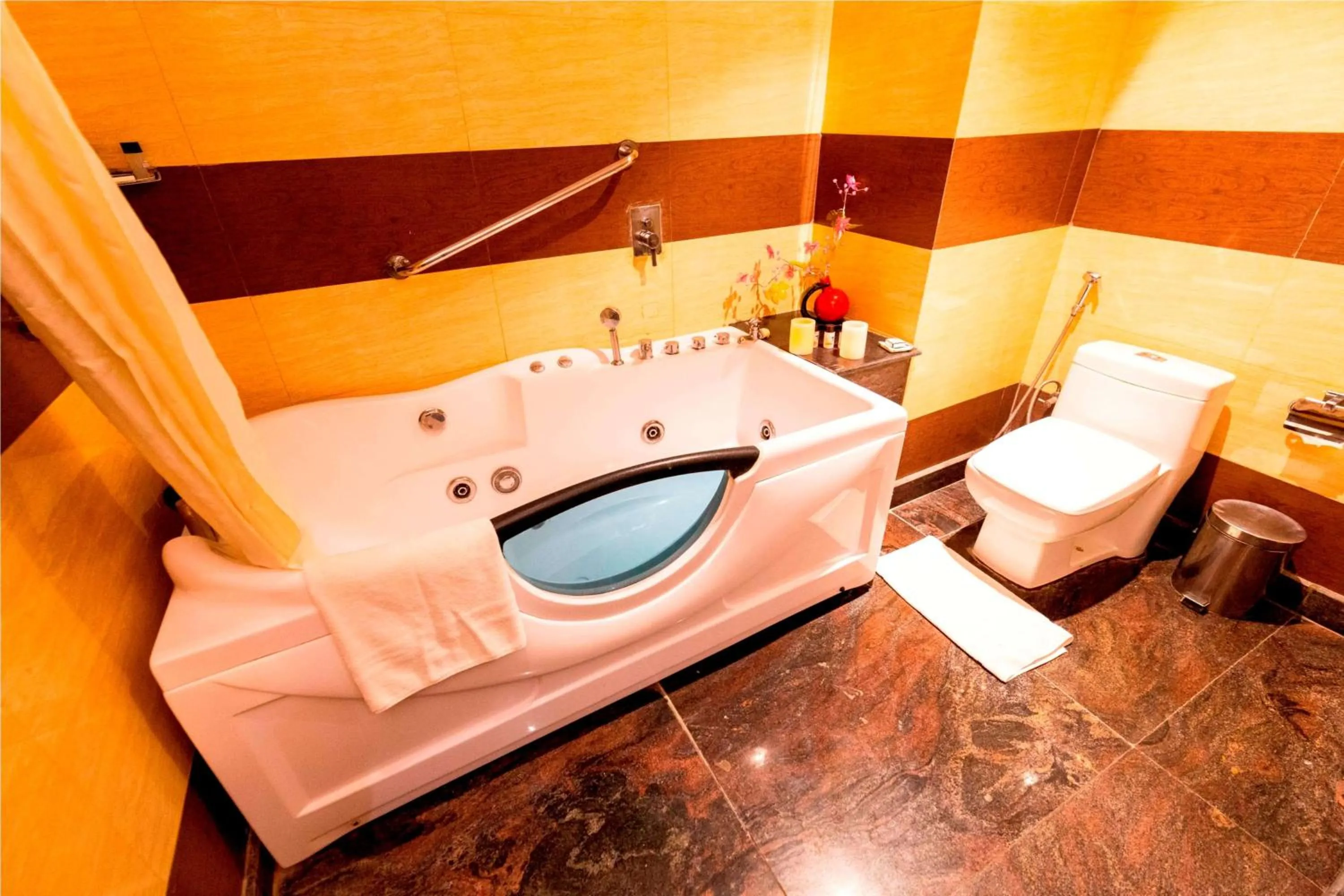 Bathroom in Ramada Neemrana