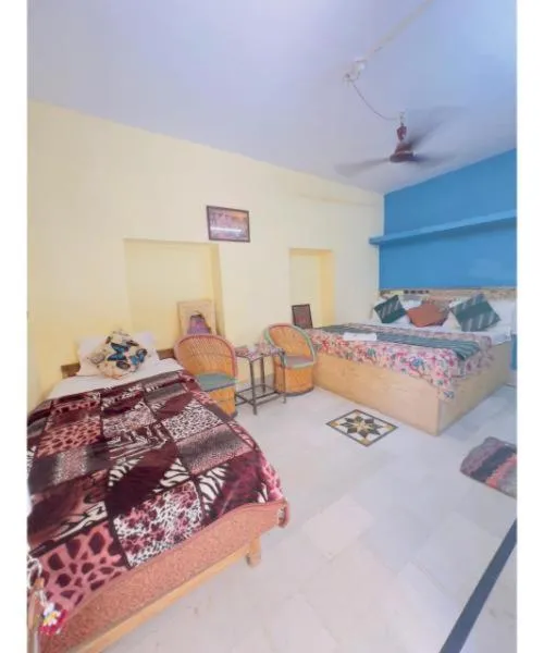 Bed in Hotel Neem Haveli