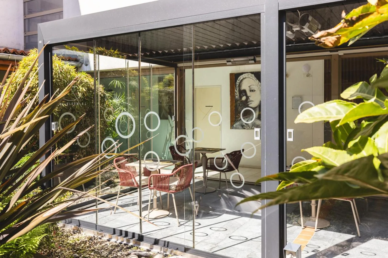 Patio in Hotel la Meridiana, Lake & SPA