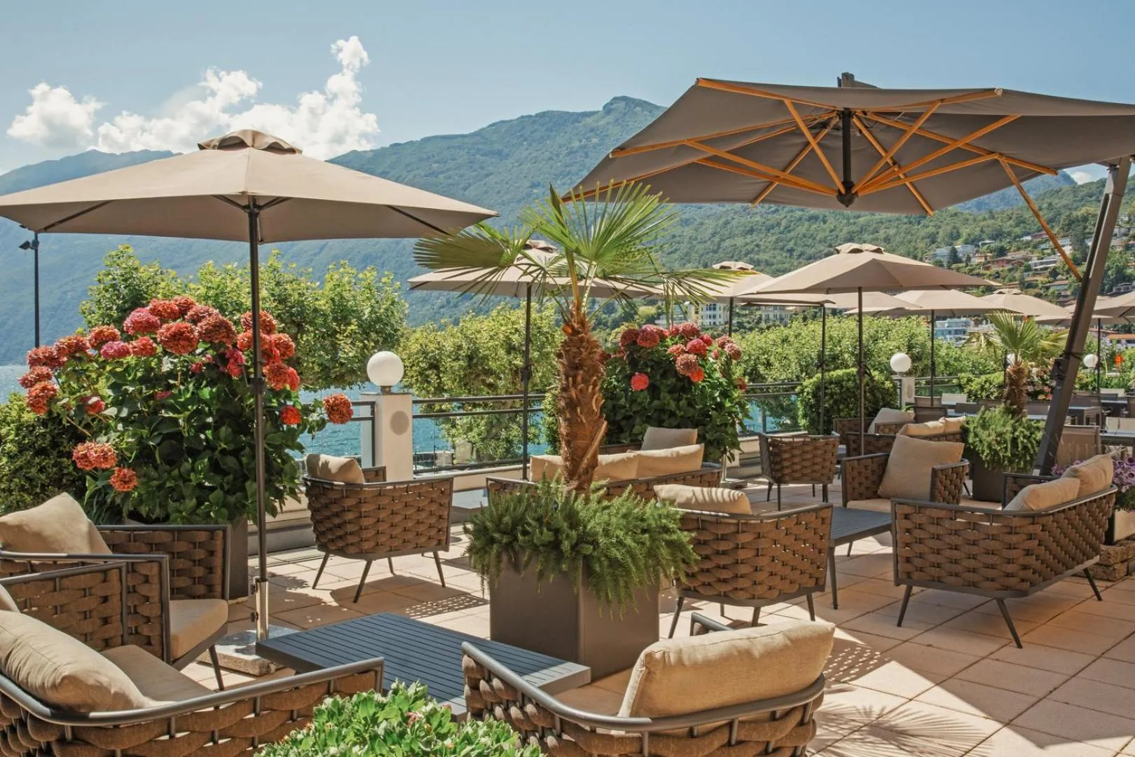 Balcony/Terrace in Hotel la Meridiana, Lake & SPA