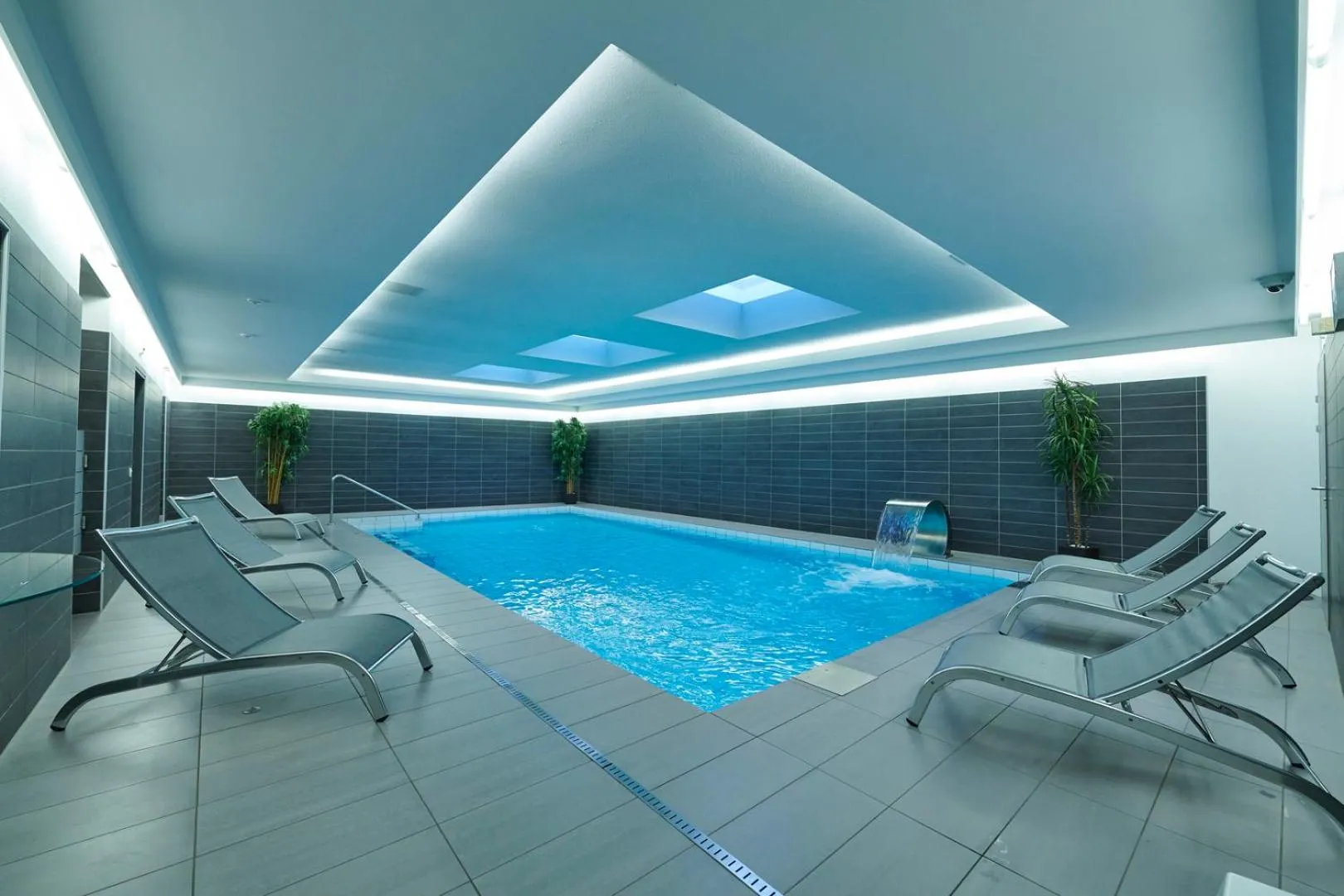 Swimming pool in Hotel la Meridiana, Lake & SPA