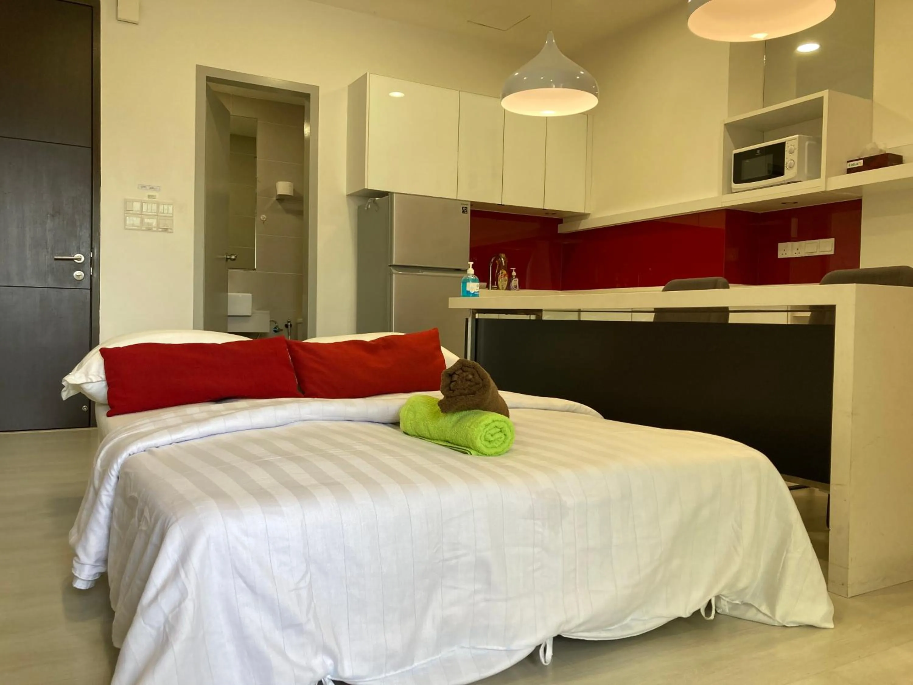 Bed in Straits Garden Suite Jelutong Georgetown