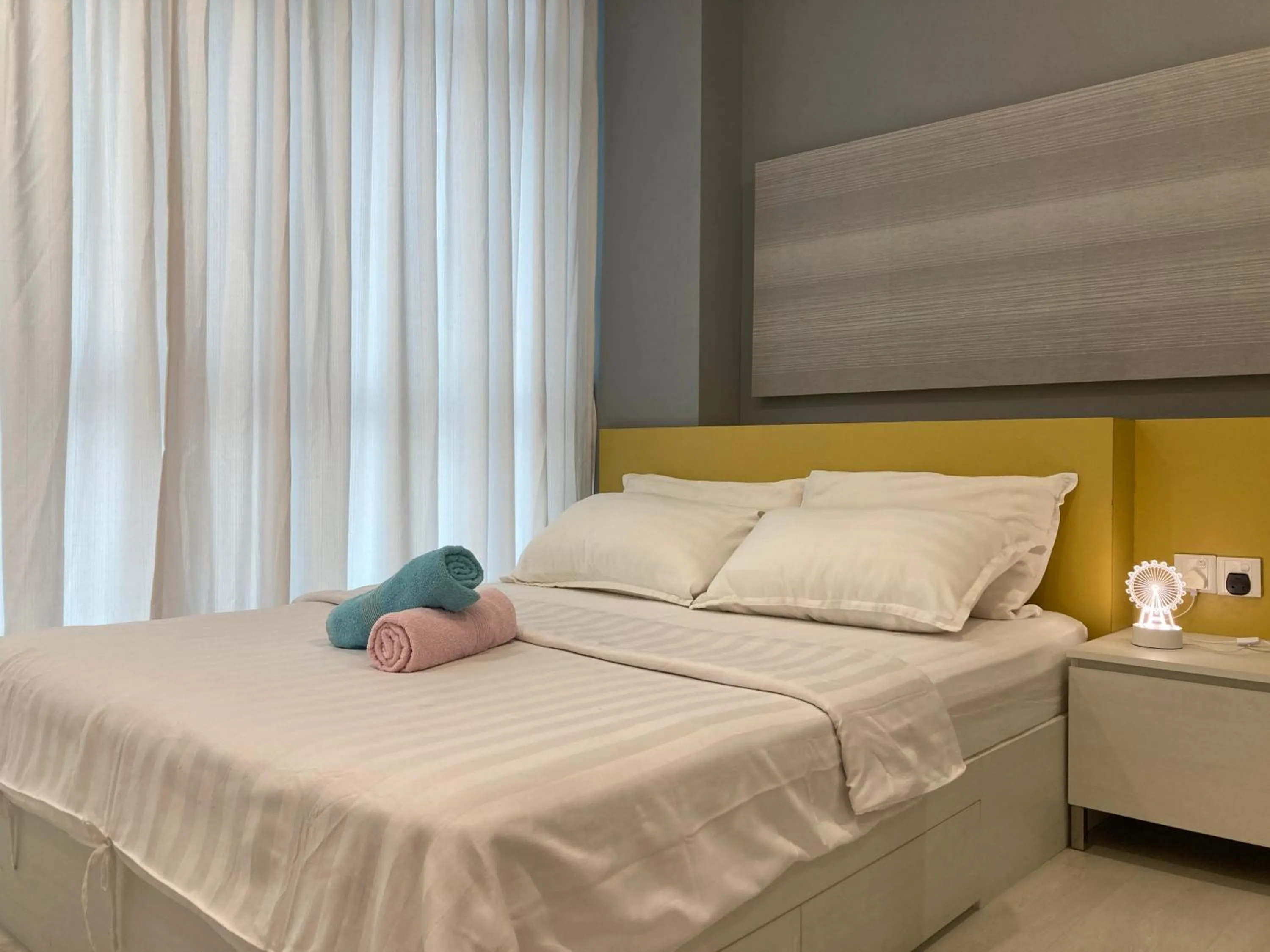 Bedroom, Bed in Straits Garden Suite Jelutong Georgetown